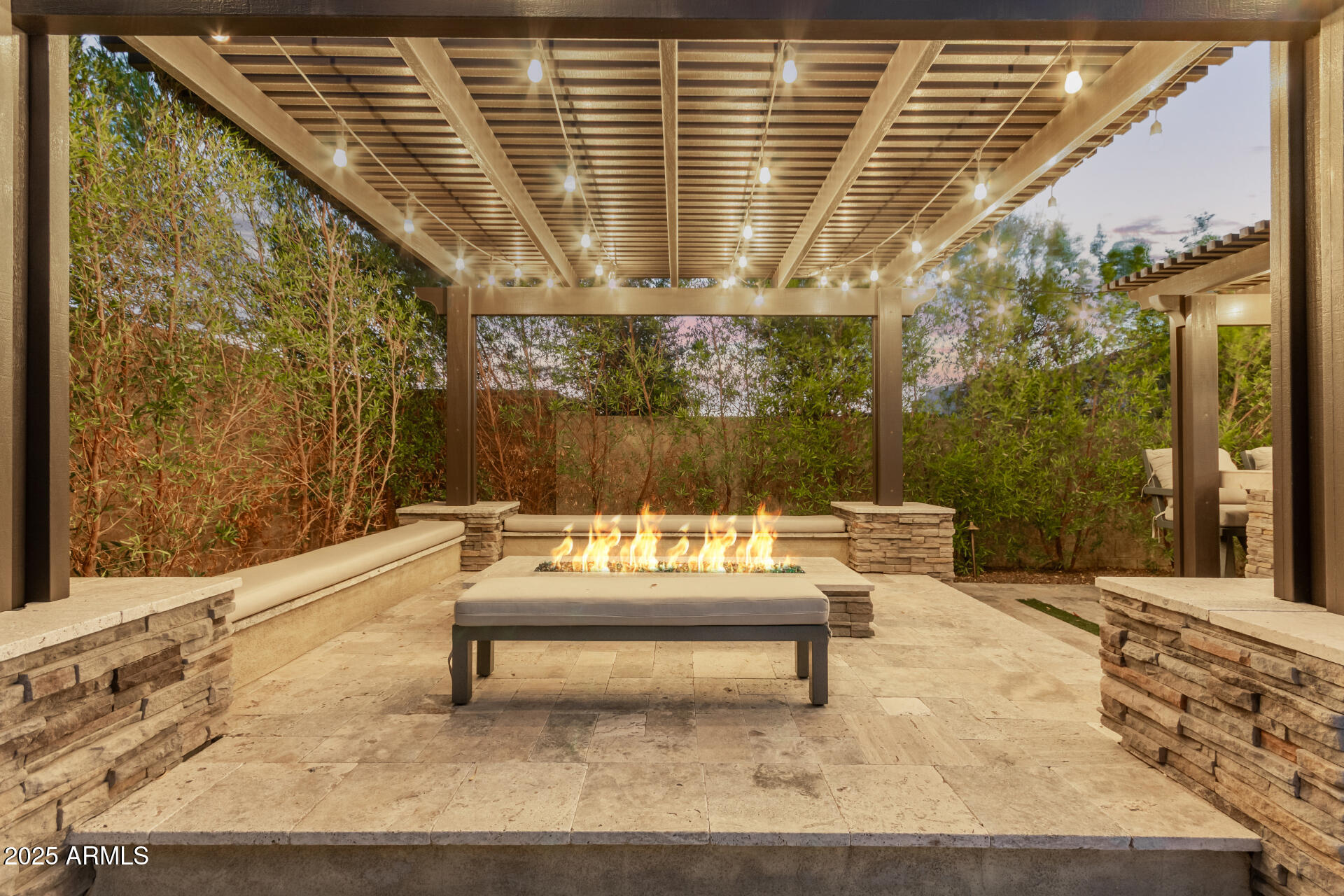 11707 W DOVE WING Way