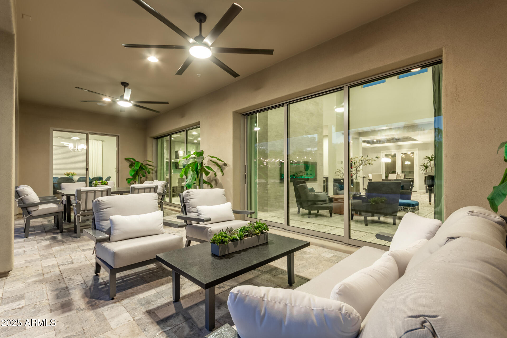 11707 W DOVE WING Way