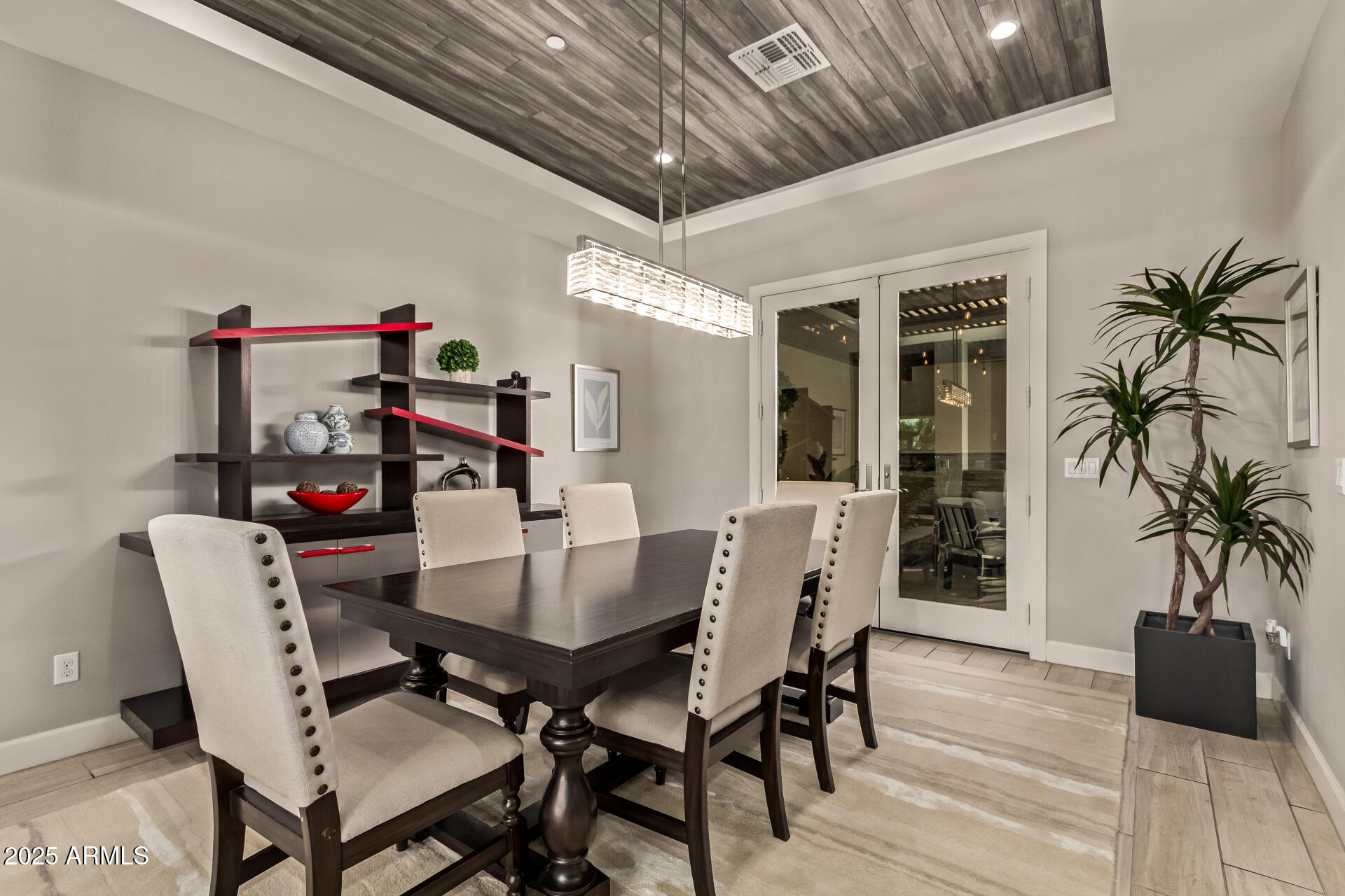 11707 W DOVE WING Way