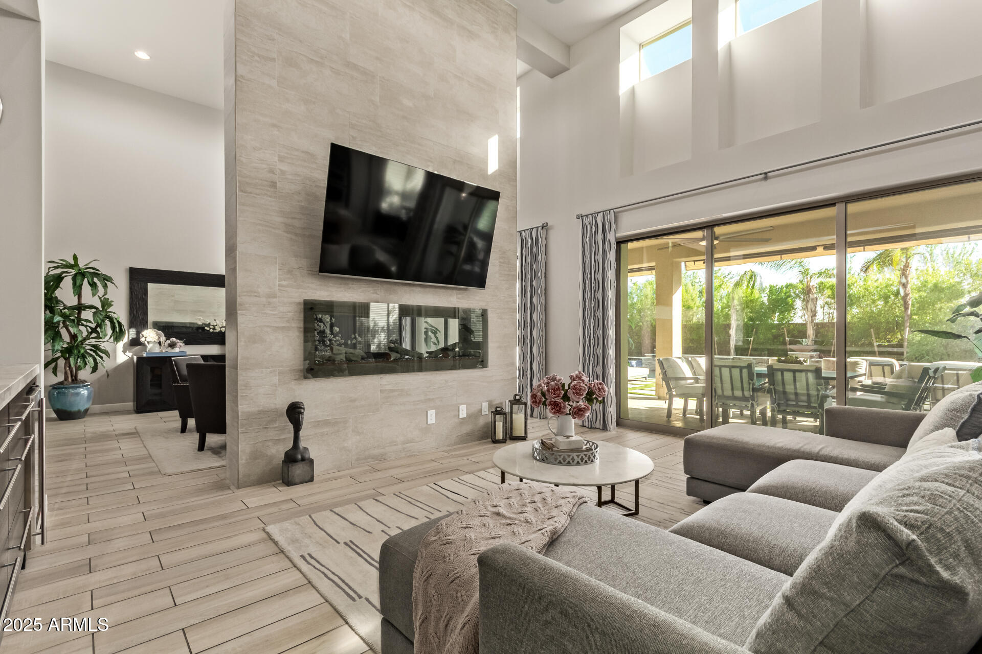 11707 W DOVE WING Way