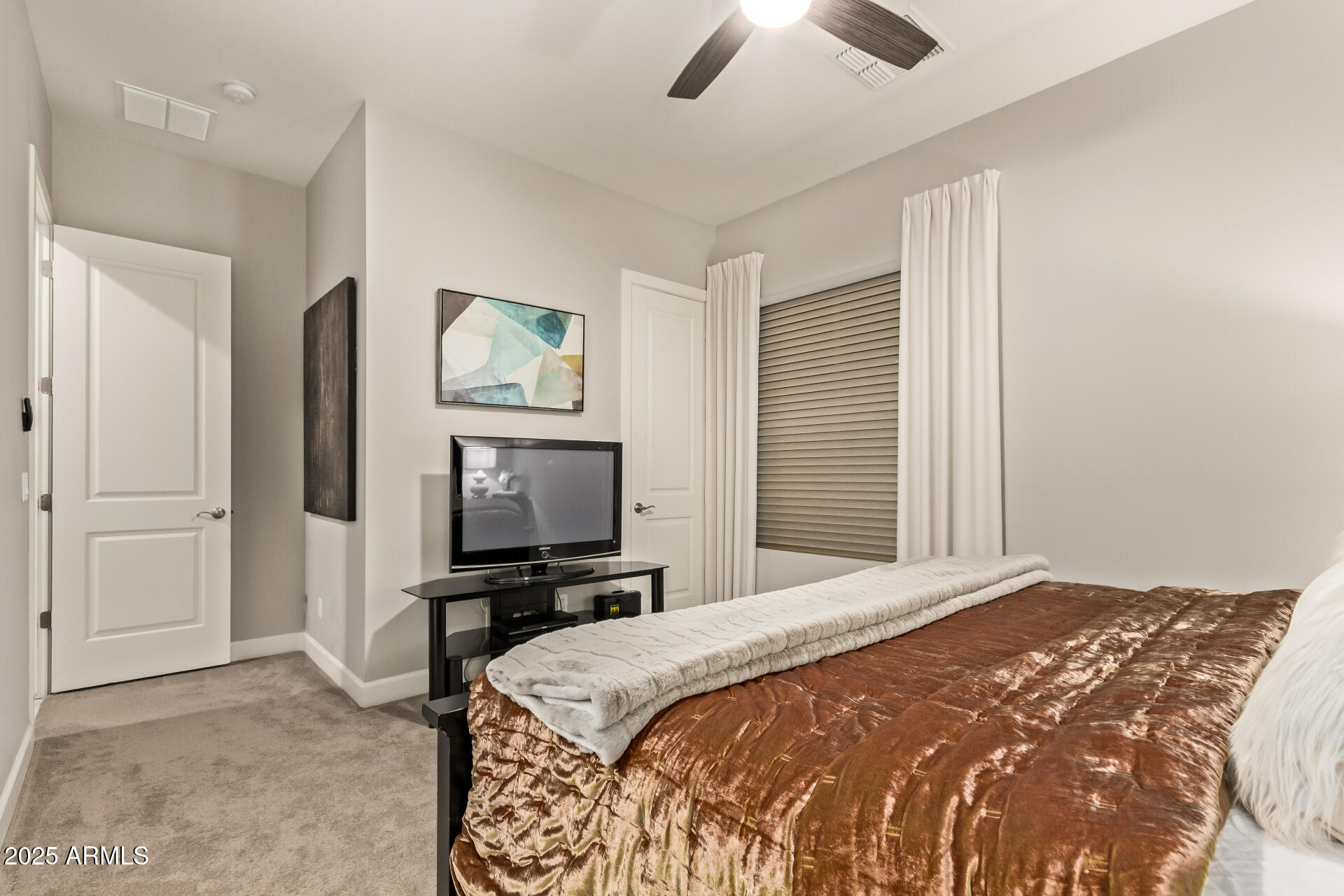 11707 W DOVE WING Way