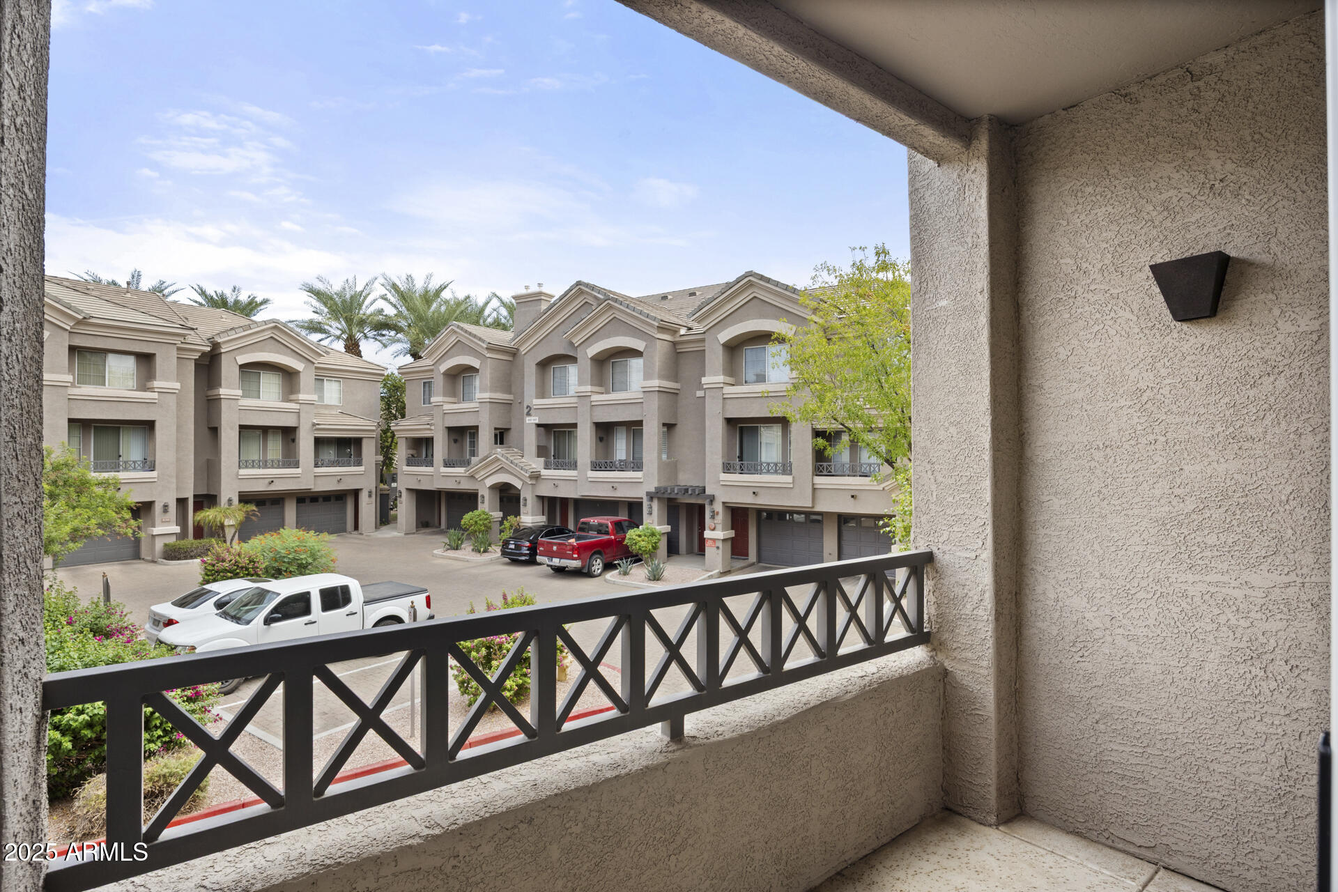 4455 E PARADISE VILLAGE Parkway S, 1035