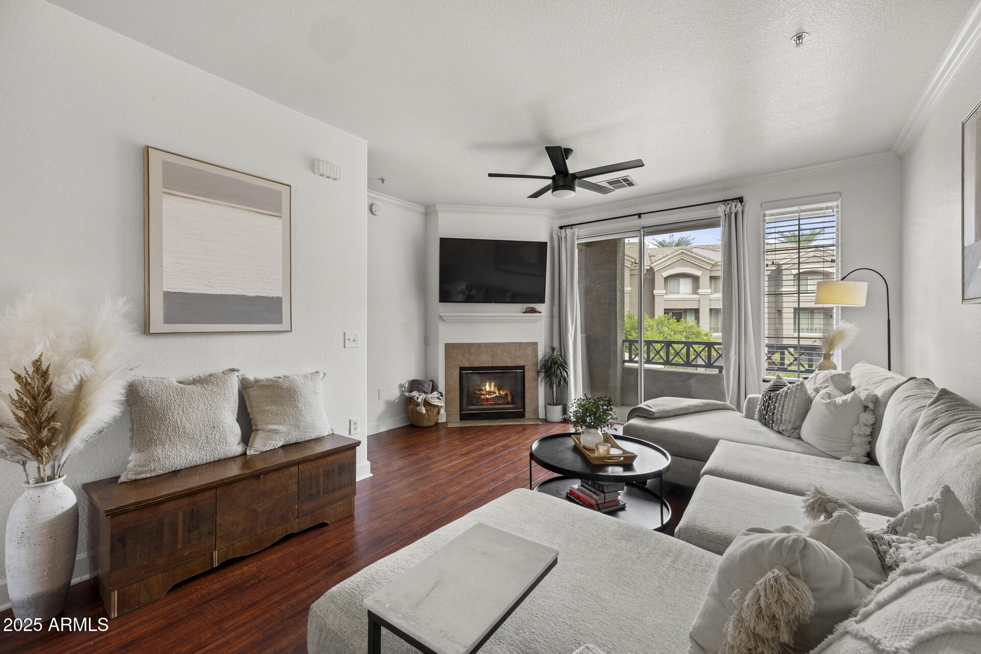 4455 E PARADISE VILLAGE Parkway S, 1035