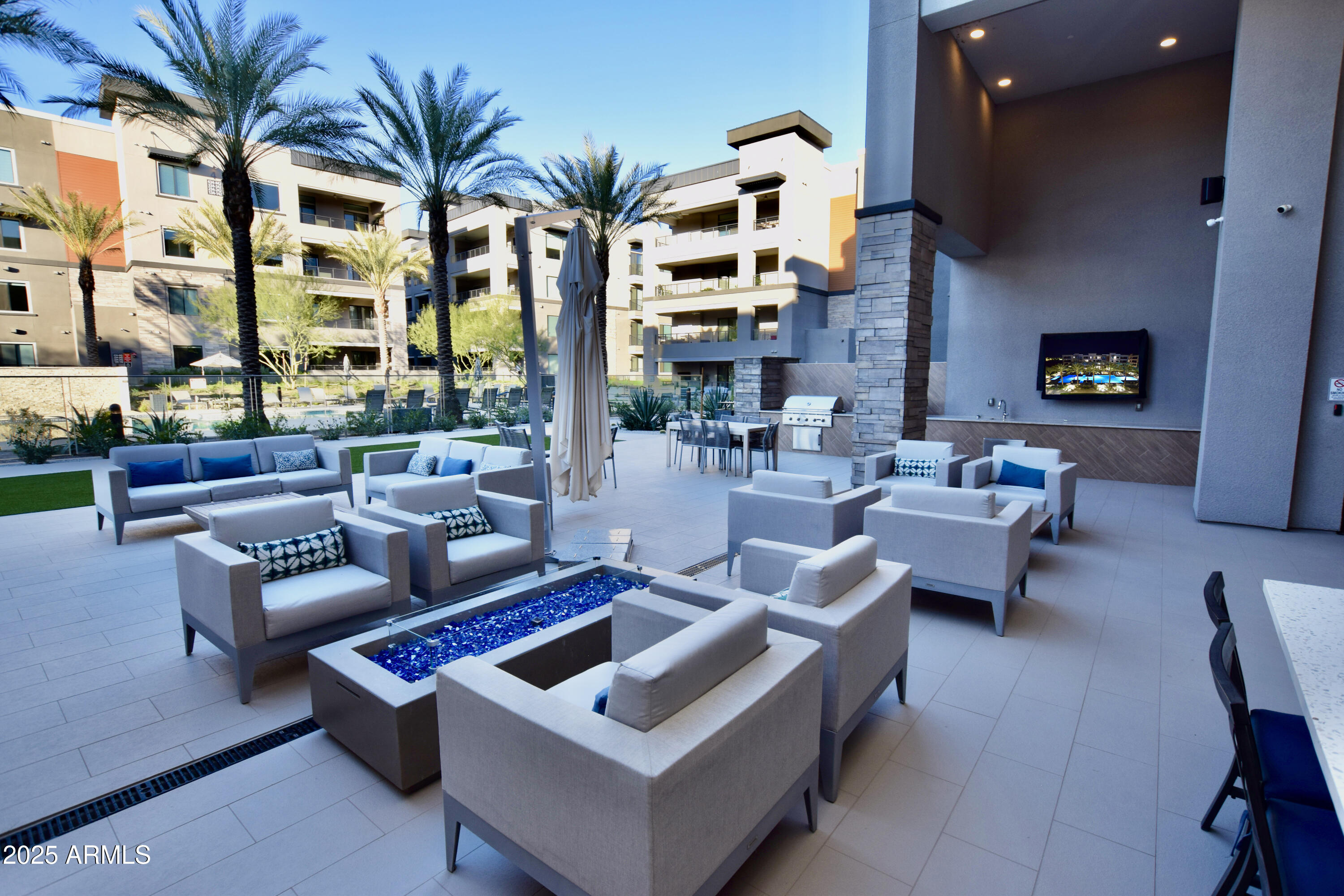 5250 E DEER VALLEY Drive, 405