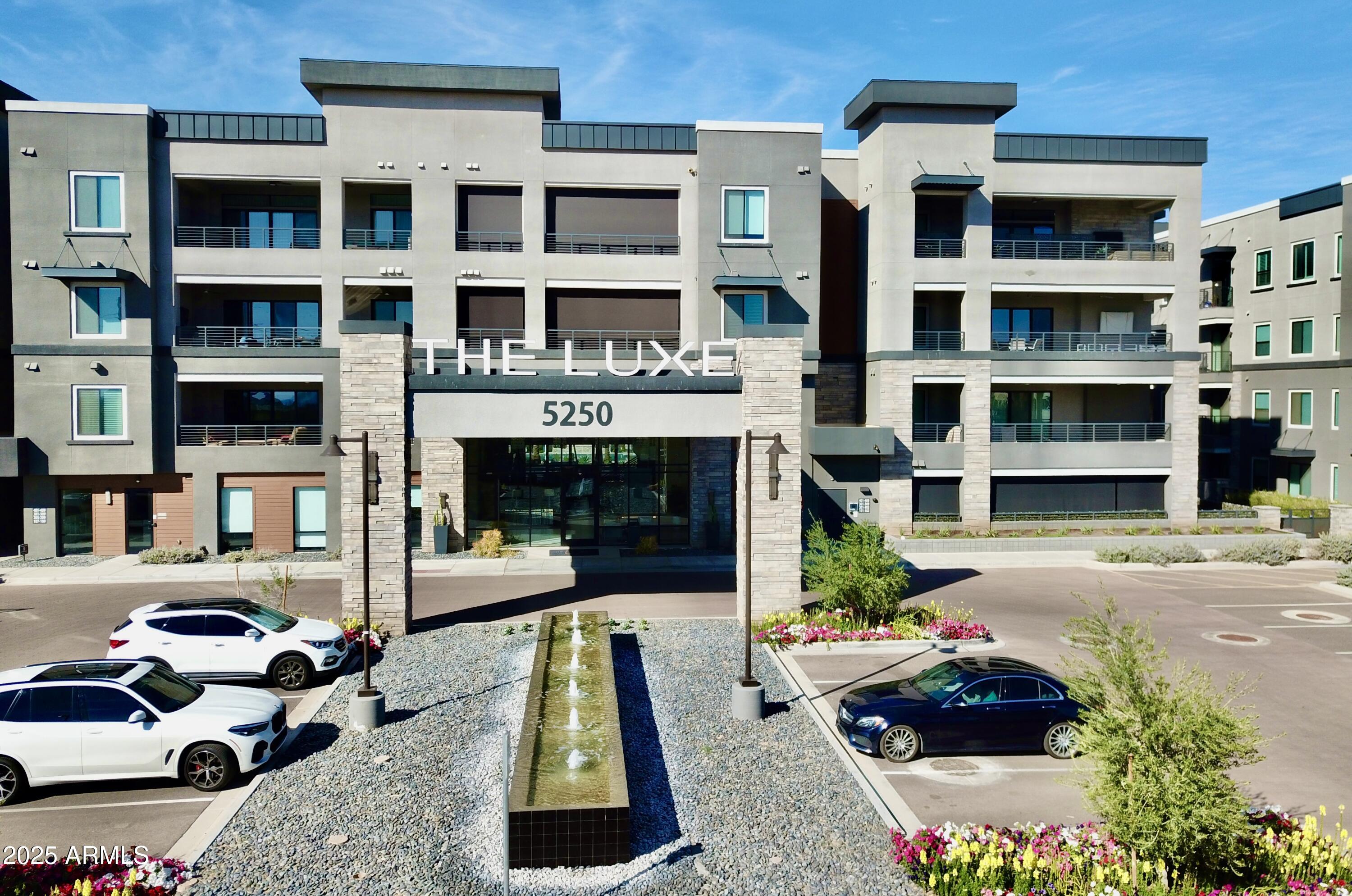 5250 E DEER VALLEY Drive, 405