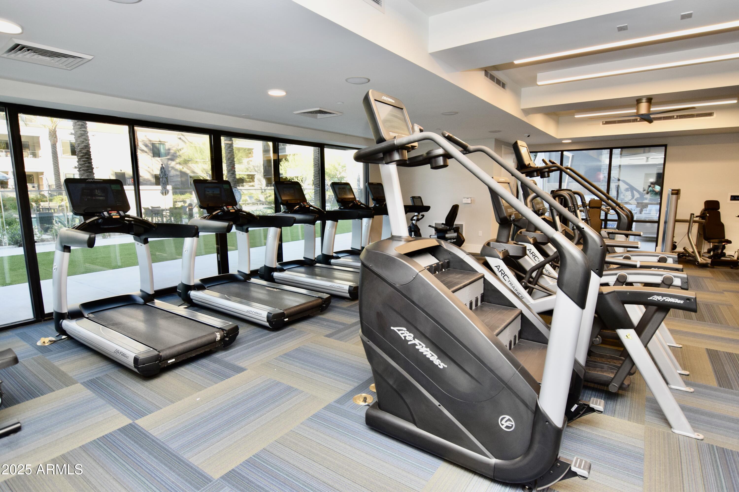 5250 E DEER VALLEY Drive, 405