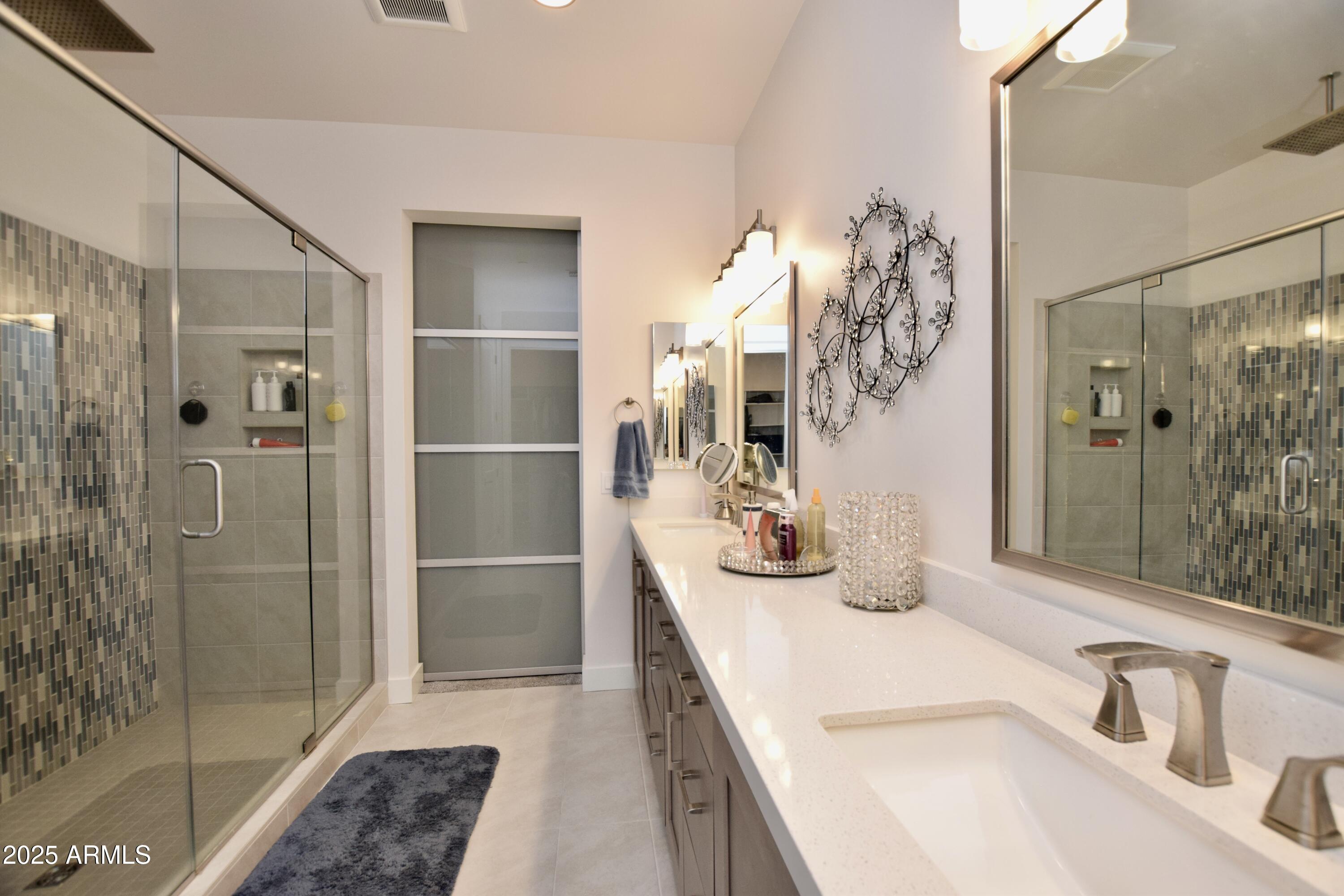 5250 E DEER VALLEY Drive, 405