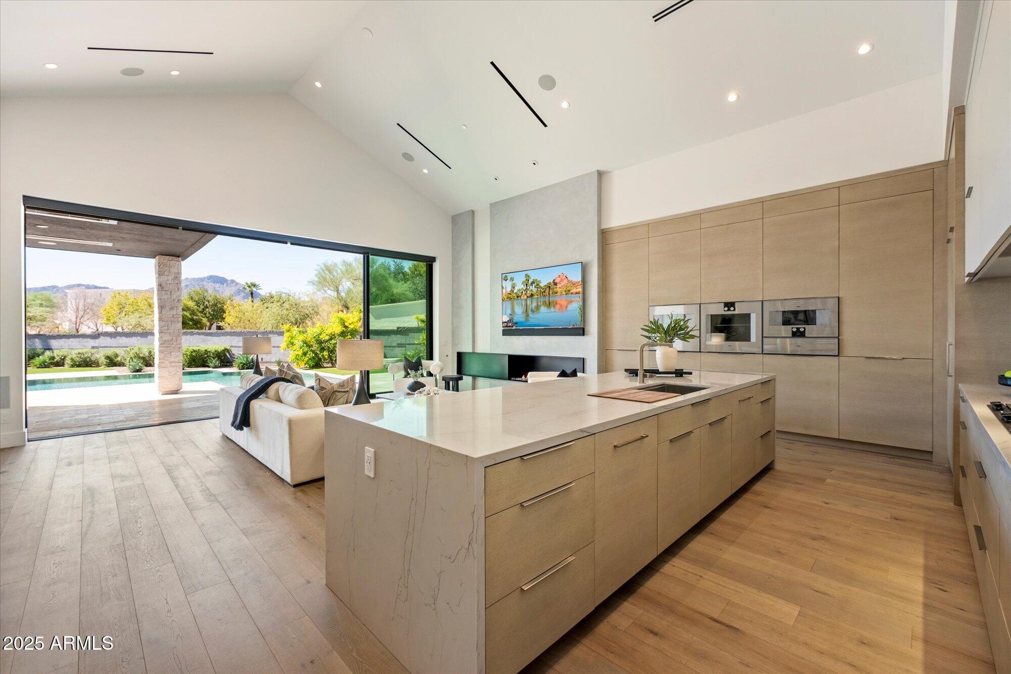 6932 N CACTUS WREN Court