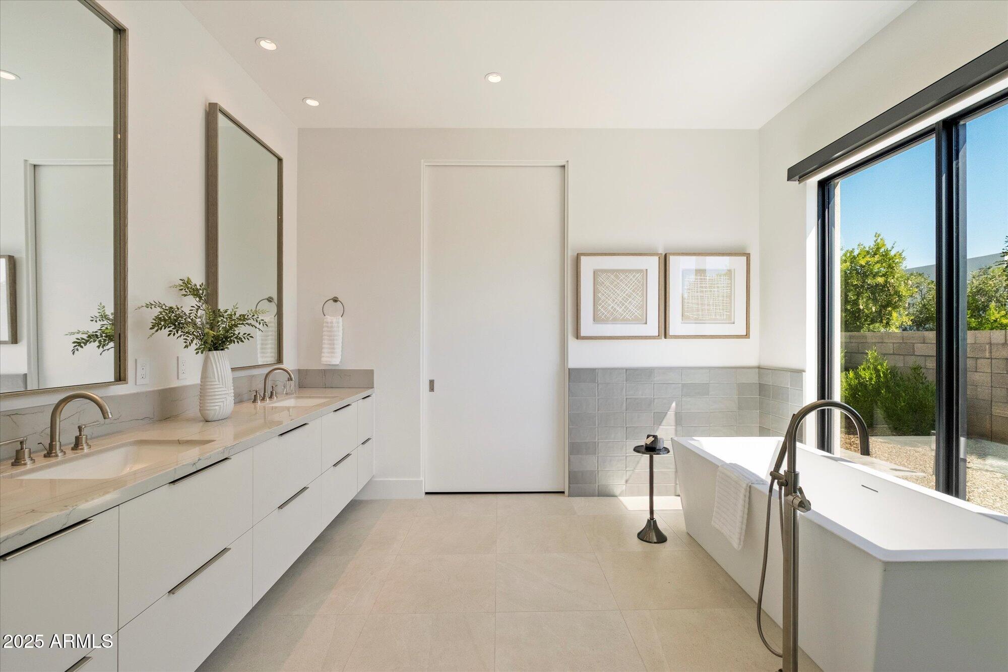 6932 N CACTUS WREN Court