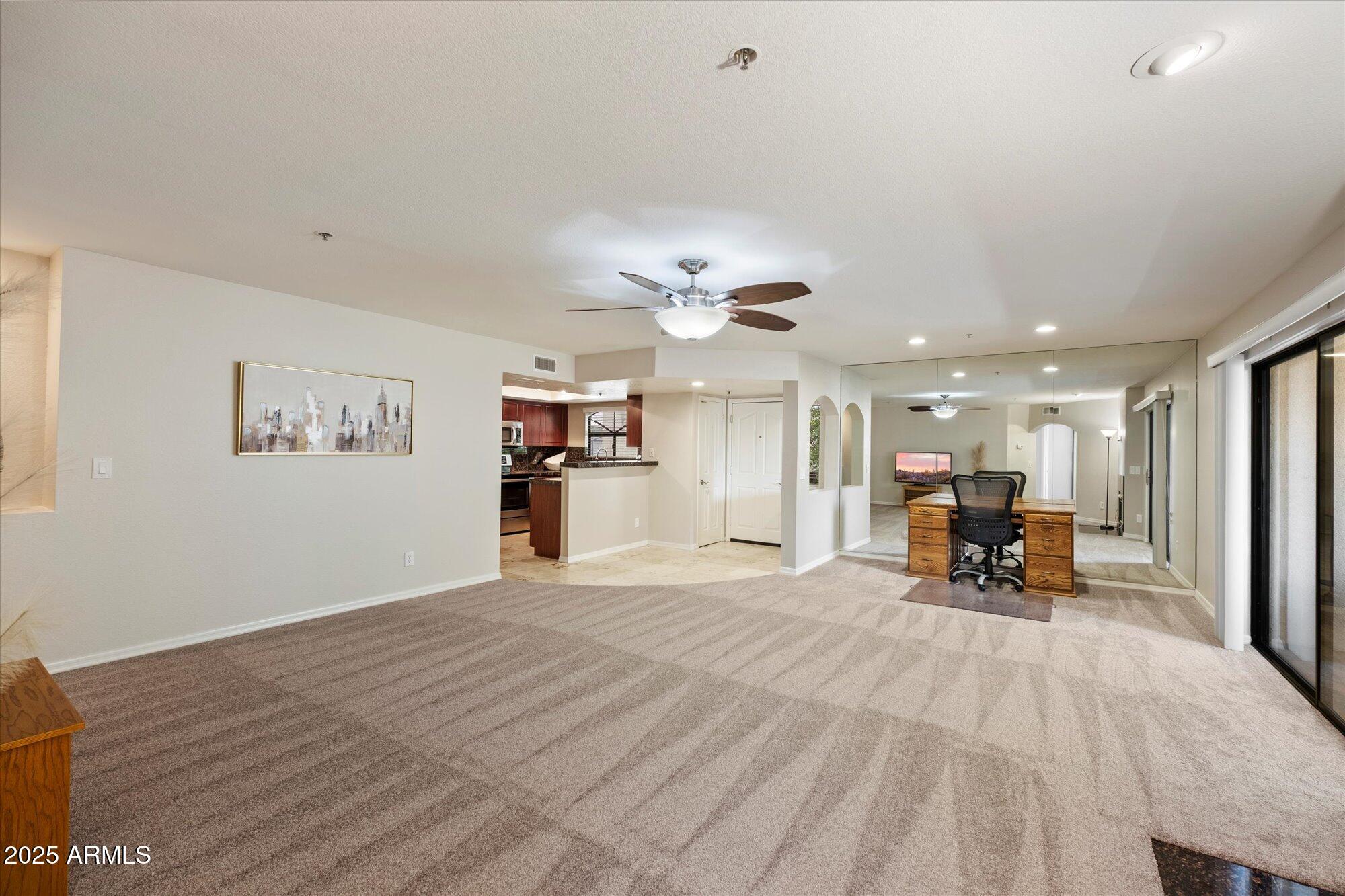 5104 N 32ND Street, 208