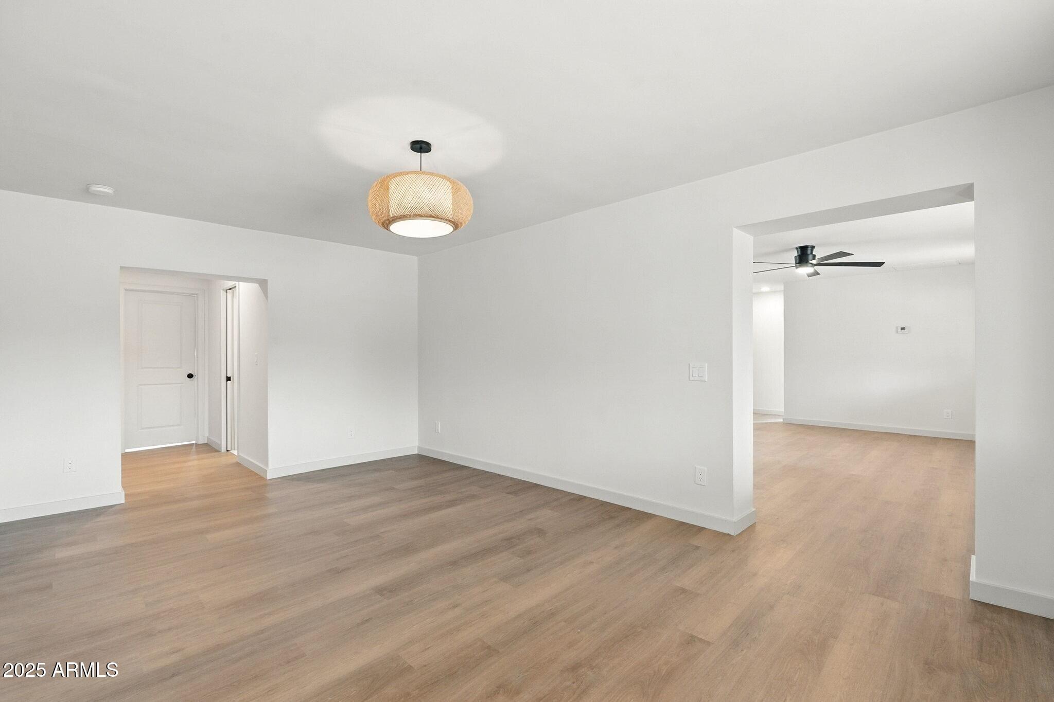 1642 E TURNEY Avenue