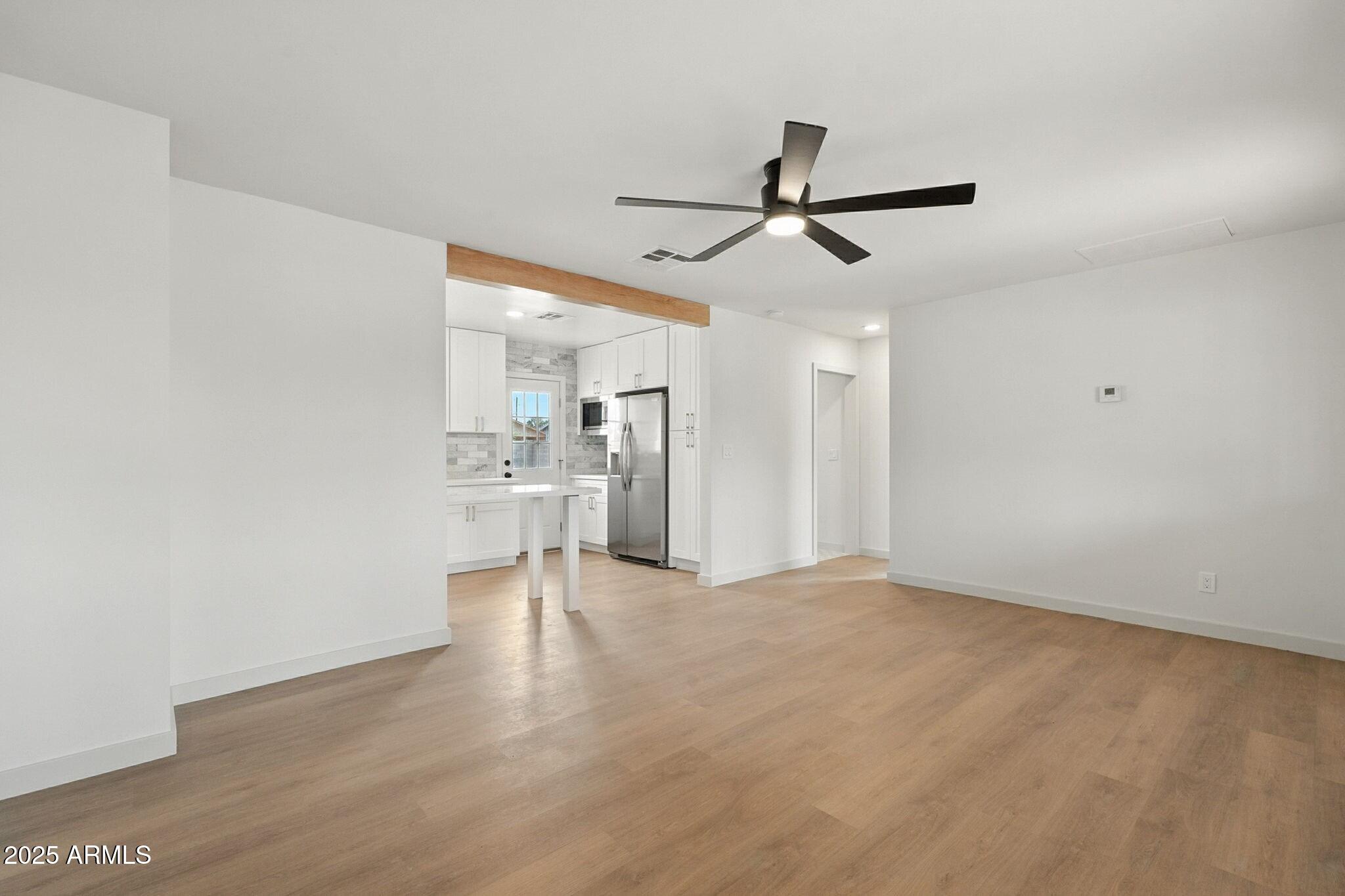 1642 E TURNEY Avenue