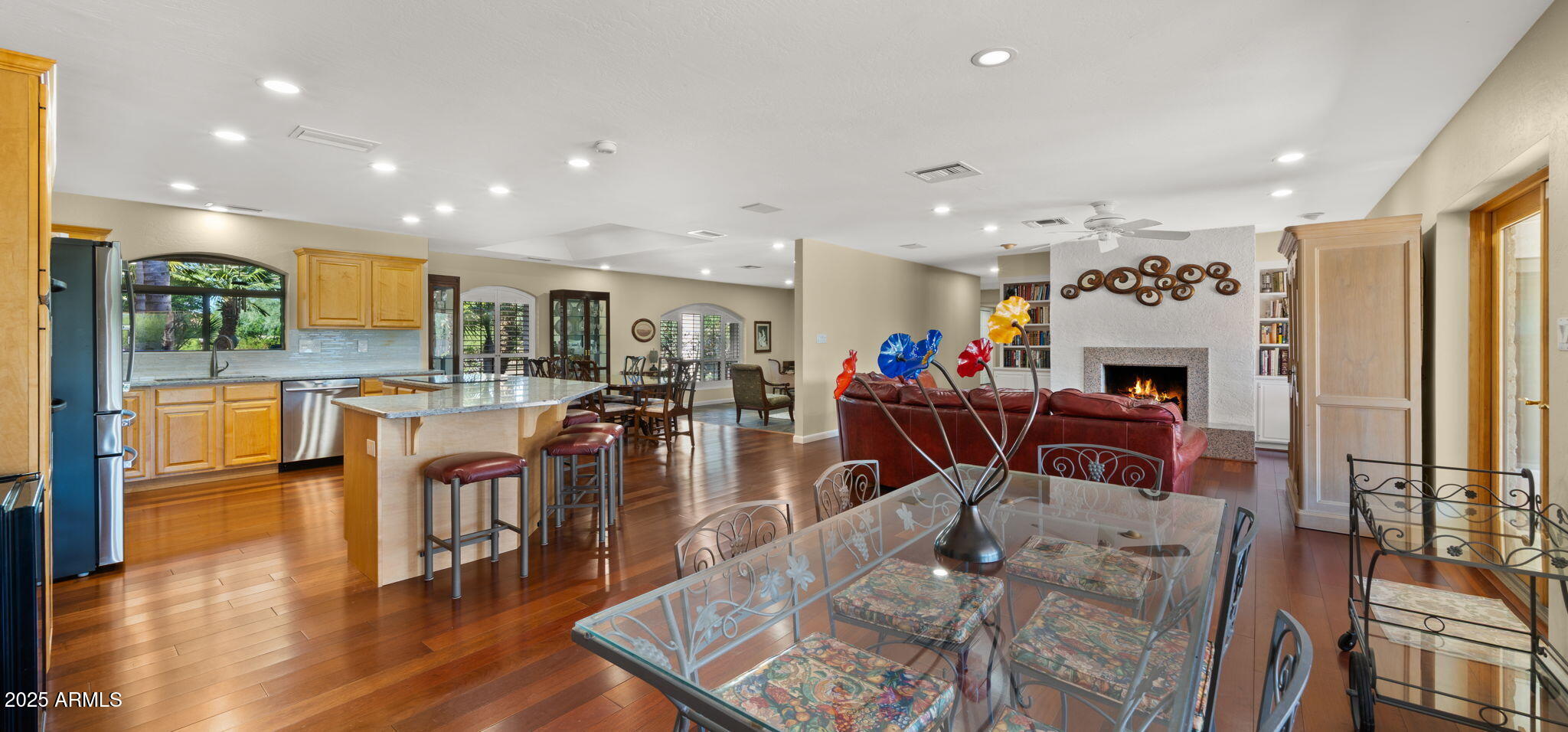 4631 E COCHISE Drive