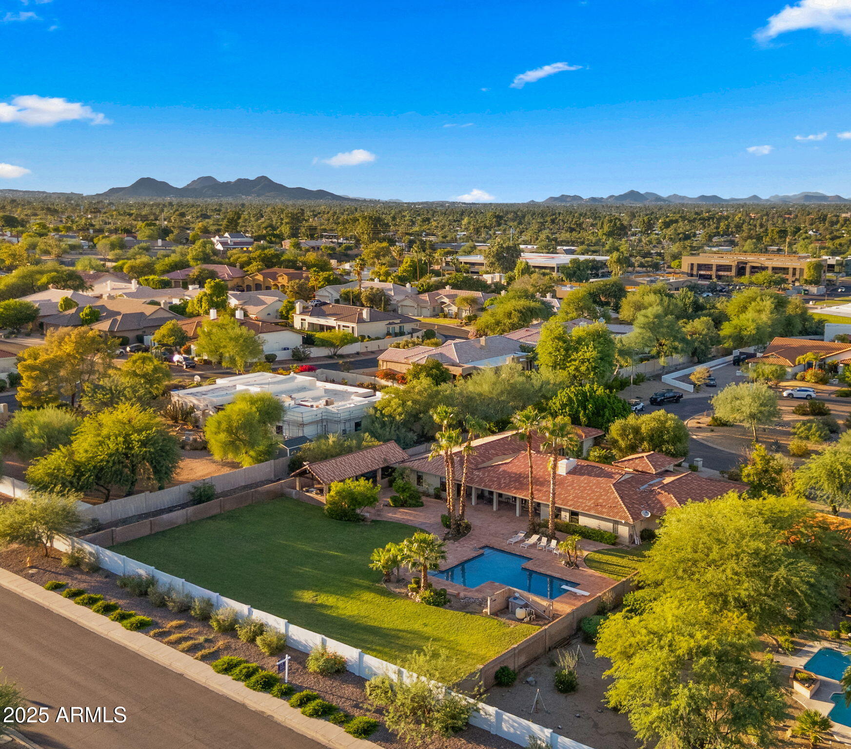 4631 E COCHISE Drive