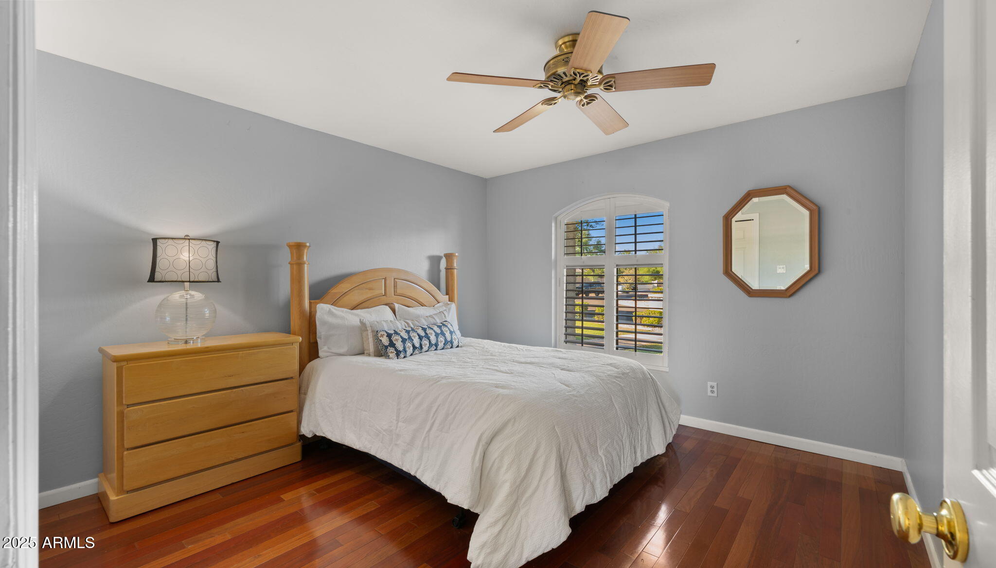 4631 E COCHISE Drive