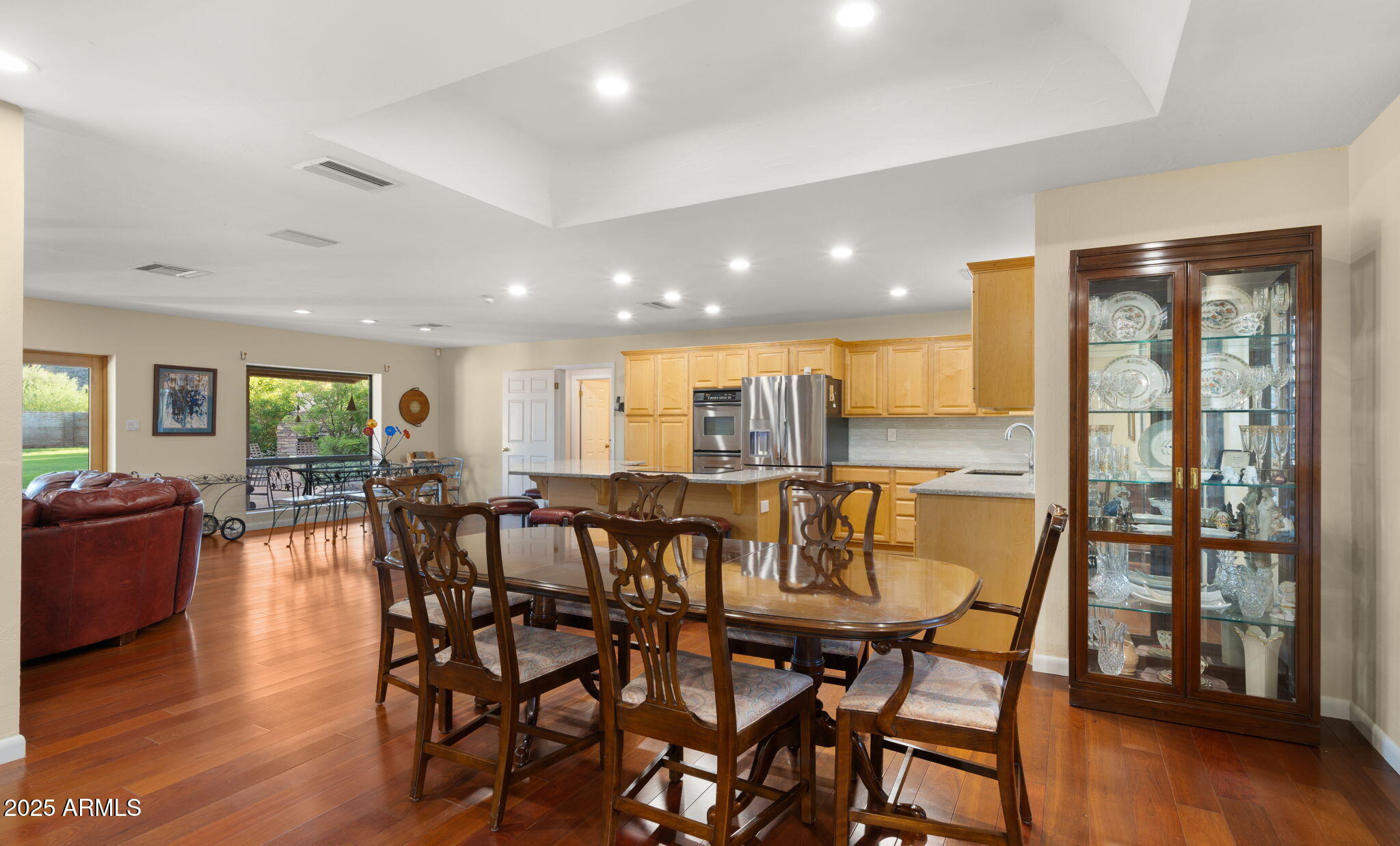 4631 E COCHISE Drive