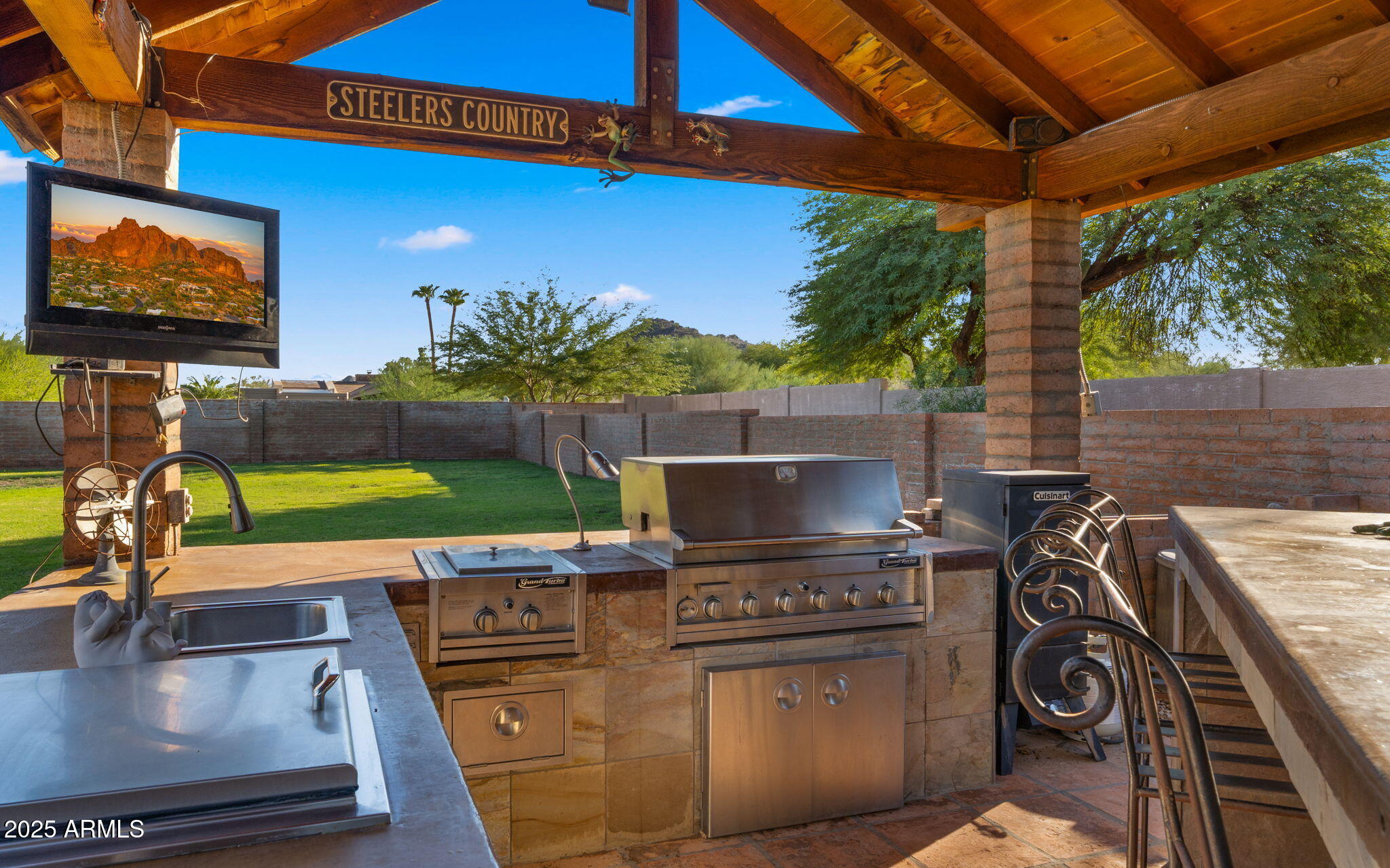 4631 E COCHISE Drive