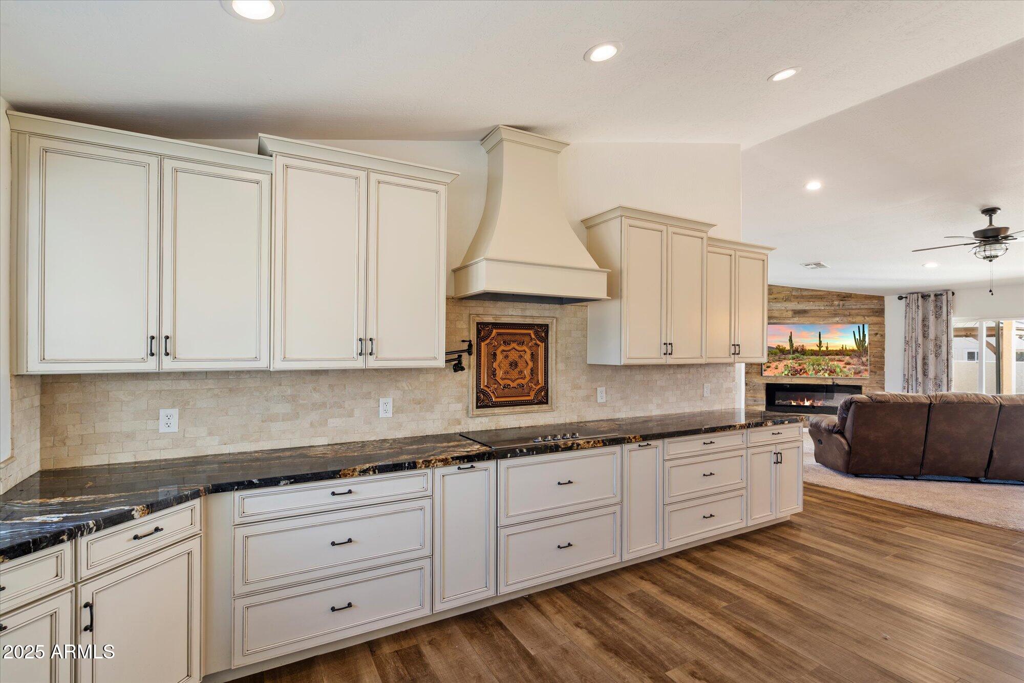 7301 E Hermosa Vista Drive, Mesa