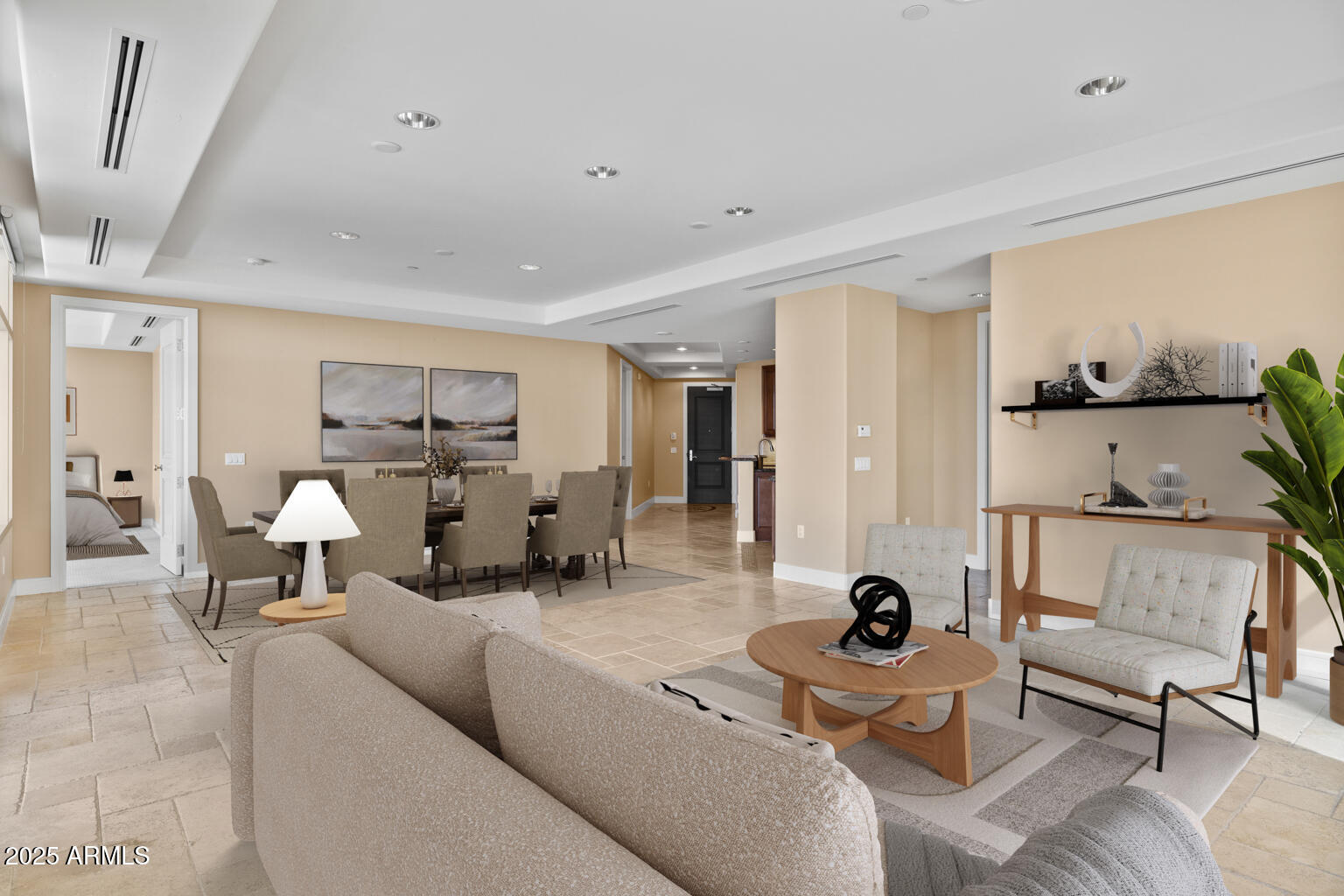 2211 E CAMELBACK Road, 604