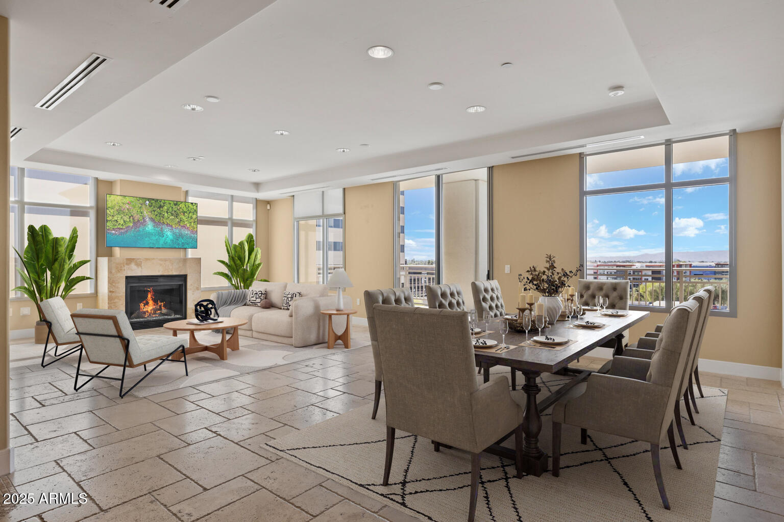 2211 E CAMELBACK Road, 604