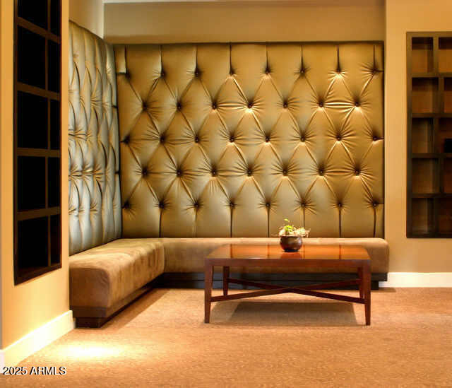 2211 E CAMELBACK Road, 604