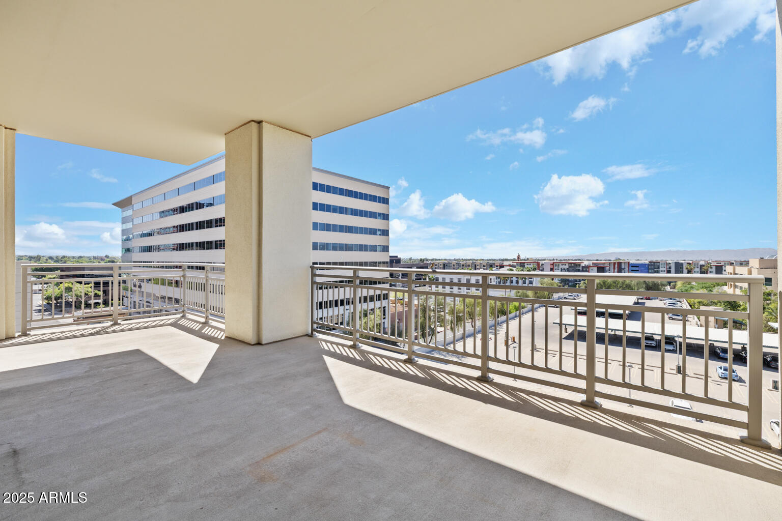 2211 E CAMELBACK Road, 604