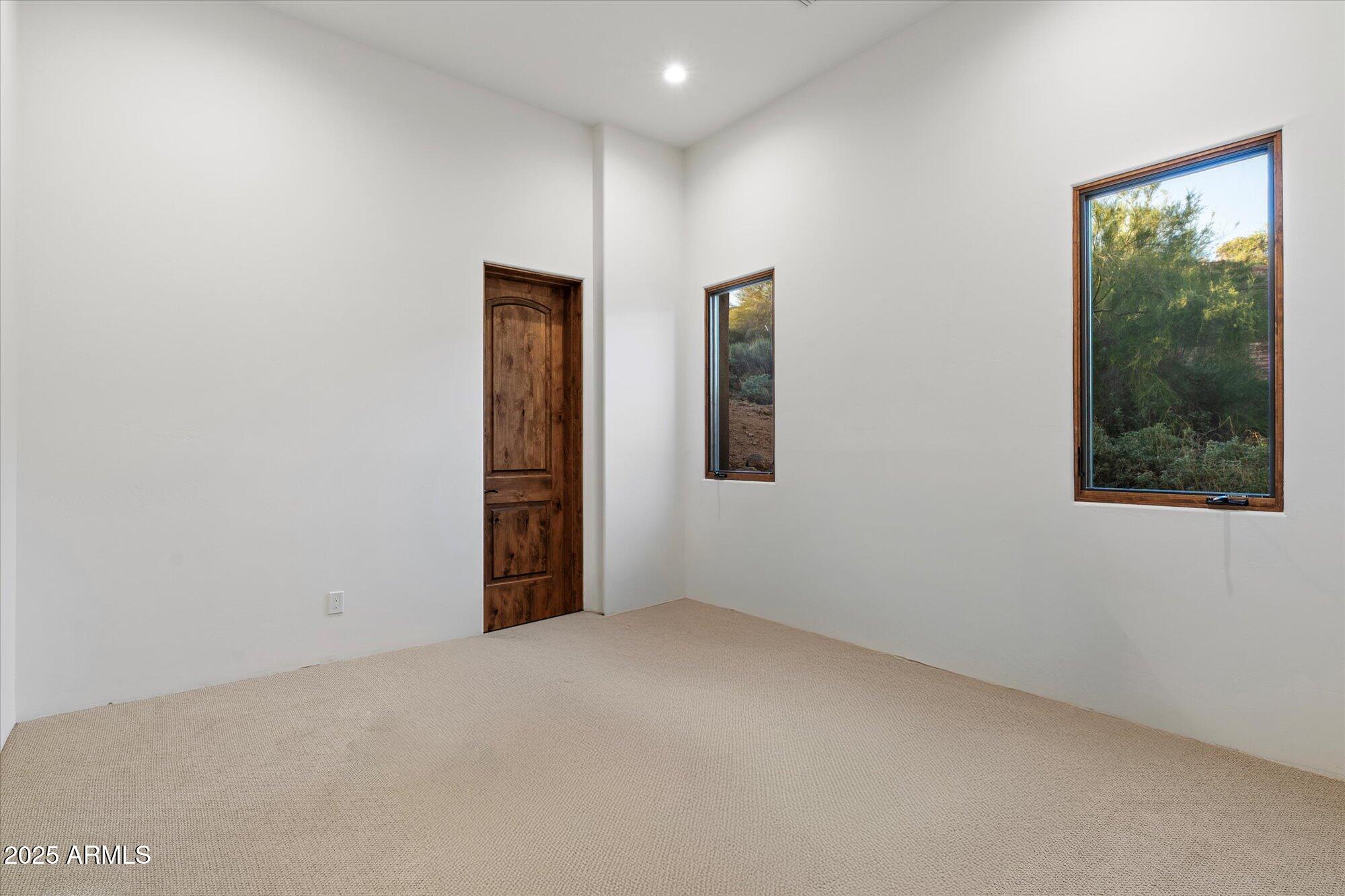 9205 N Fireridge Trail