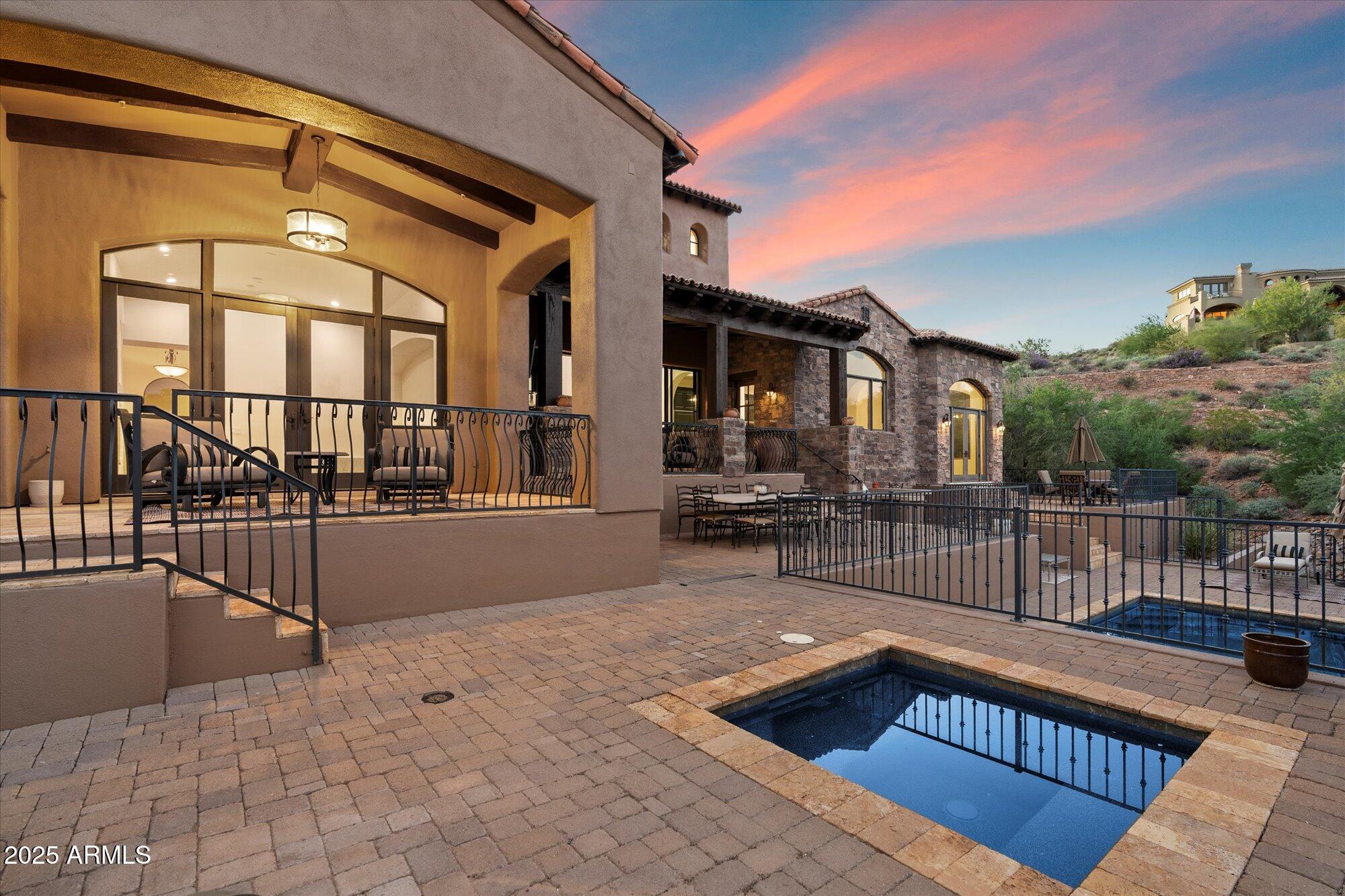 9205 N Fireridge Trail