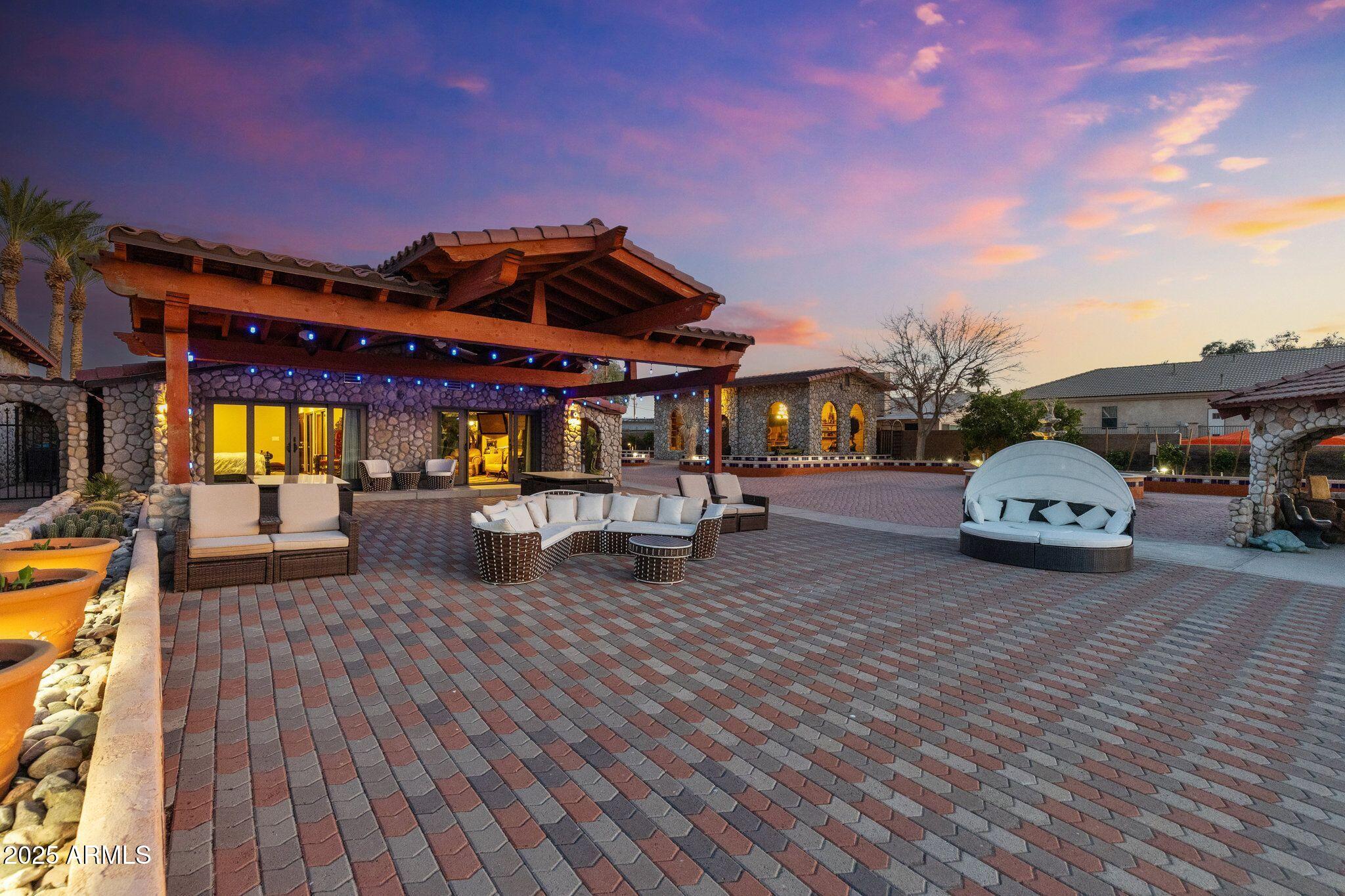 361 RIVERFRONT Drive