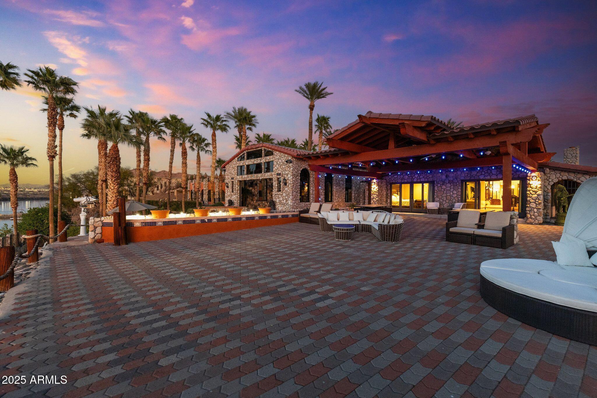 361 RIVERFRONT Drive