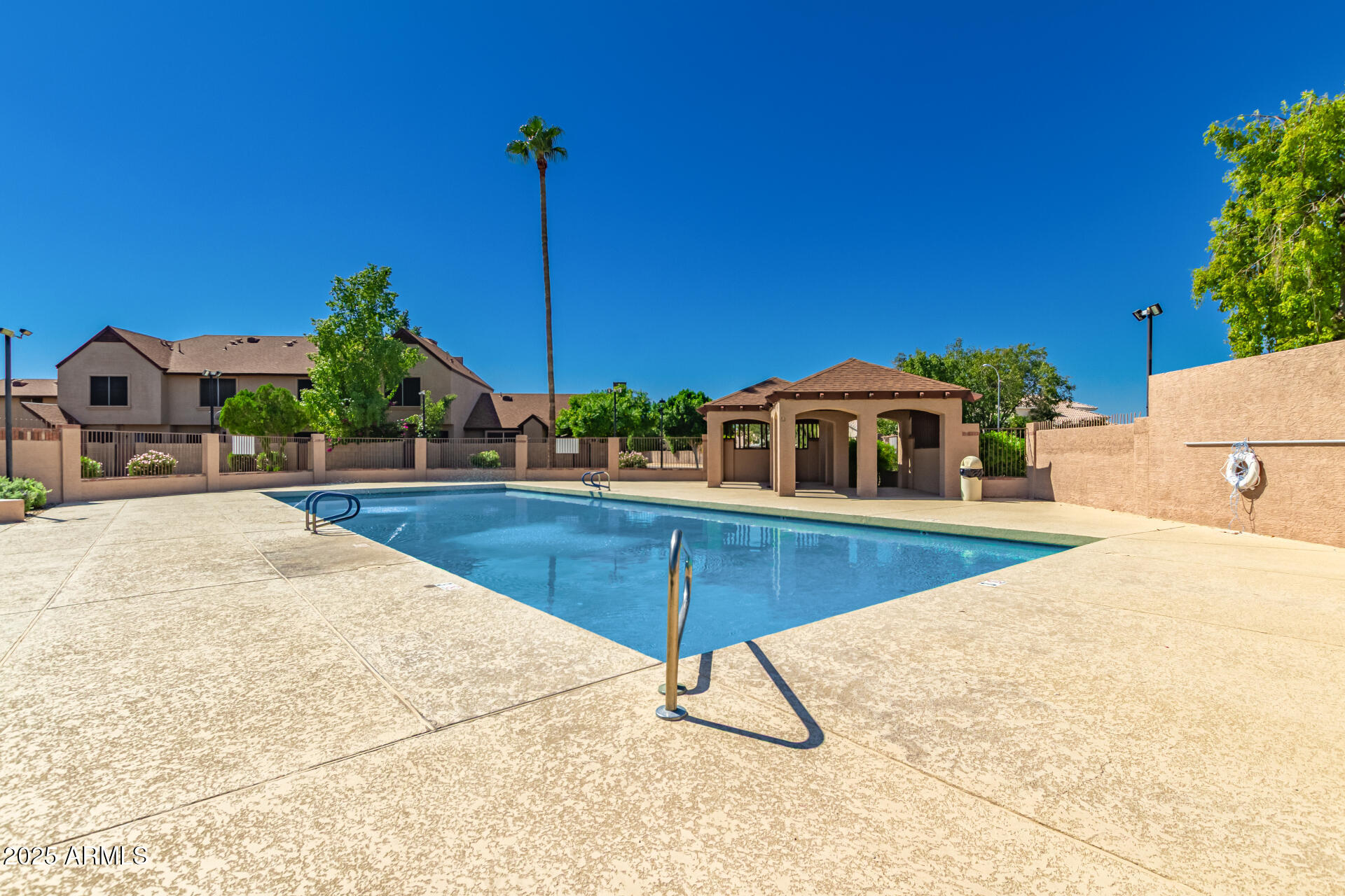 7905 W THUNDERBIRD Road, 283