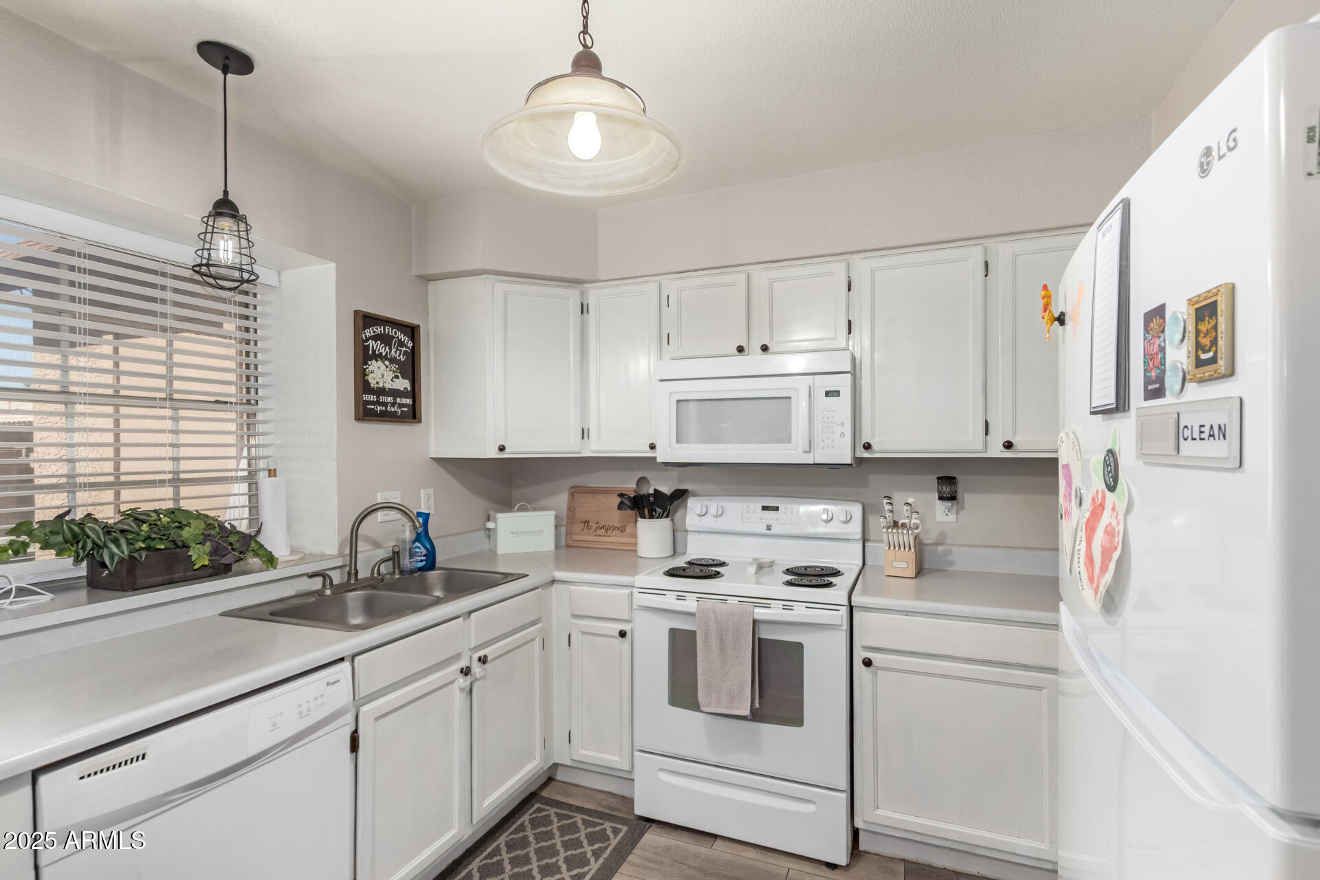 7905 W THUNDERBIRD Road, 283