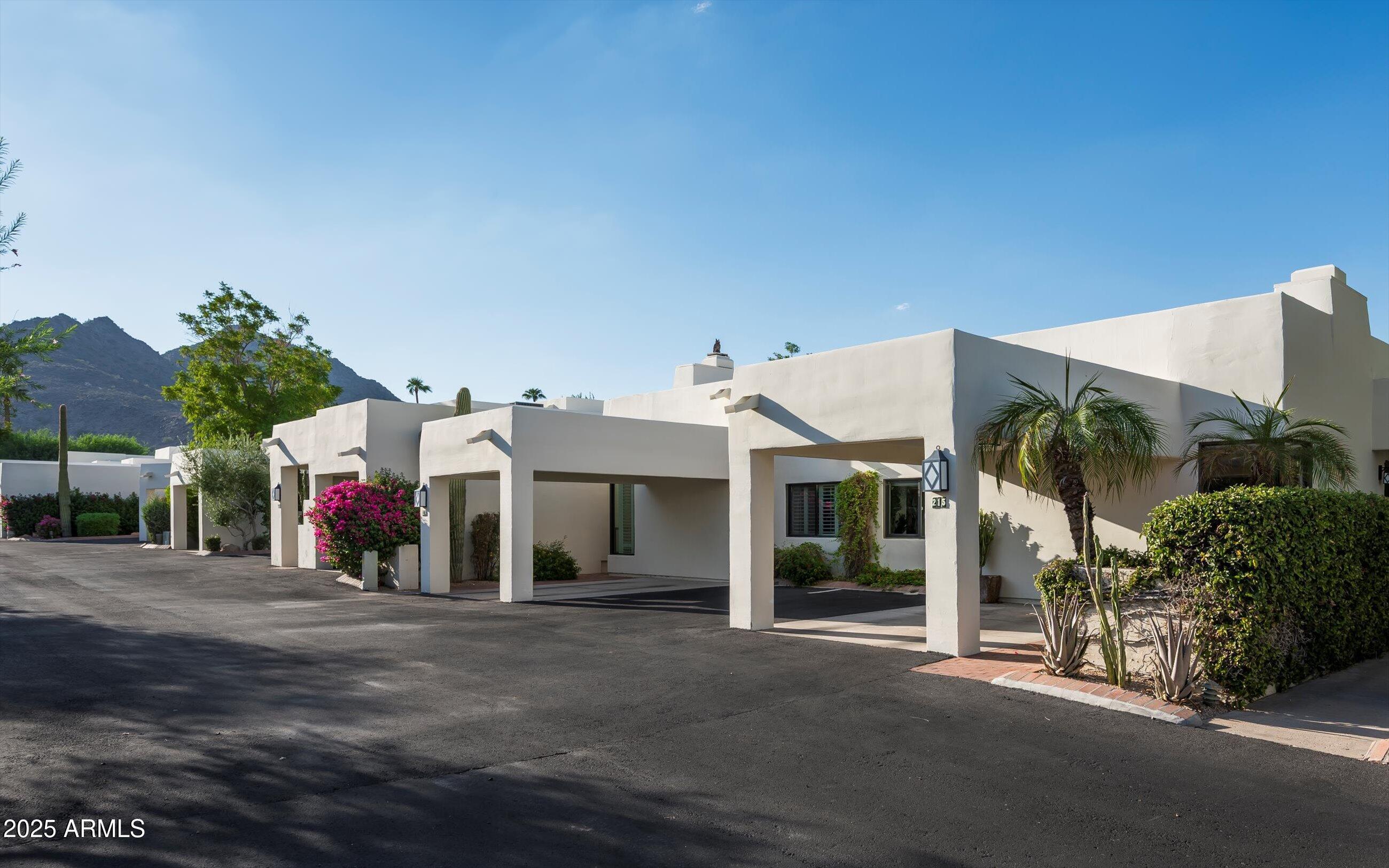 5101 N CASA BLANCA Drive, 215