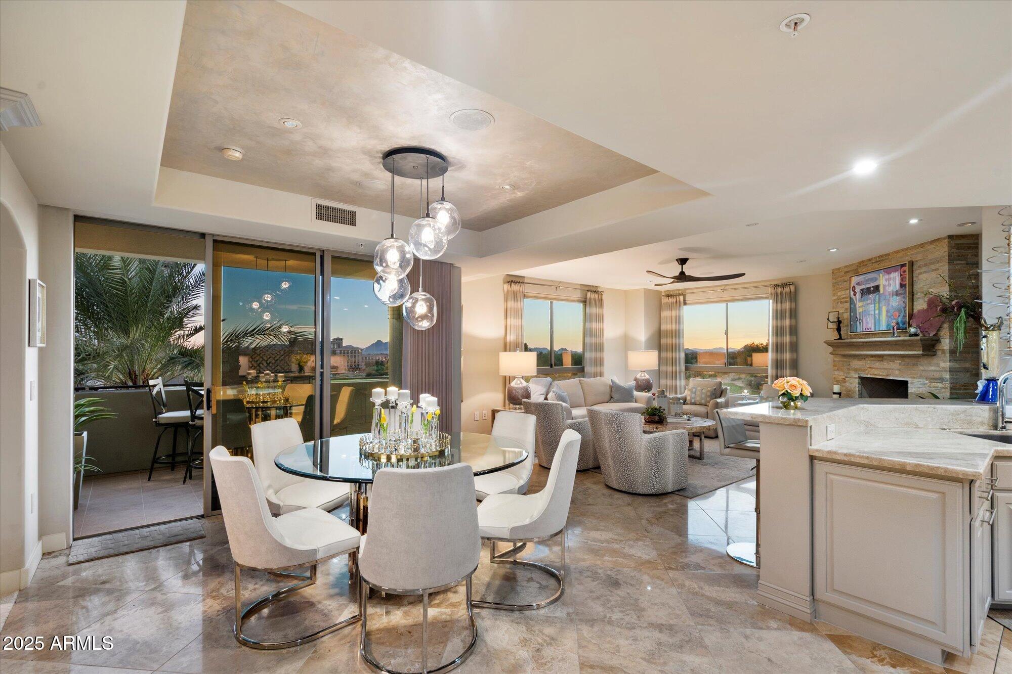 15802 N 71st Street, 501