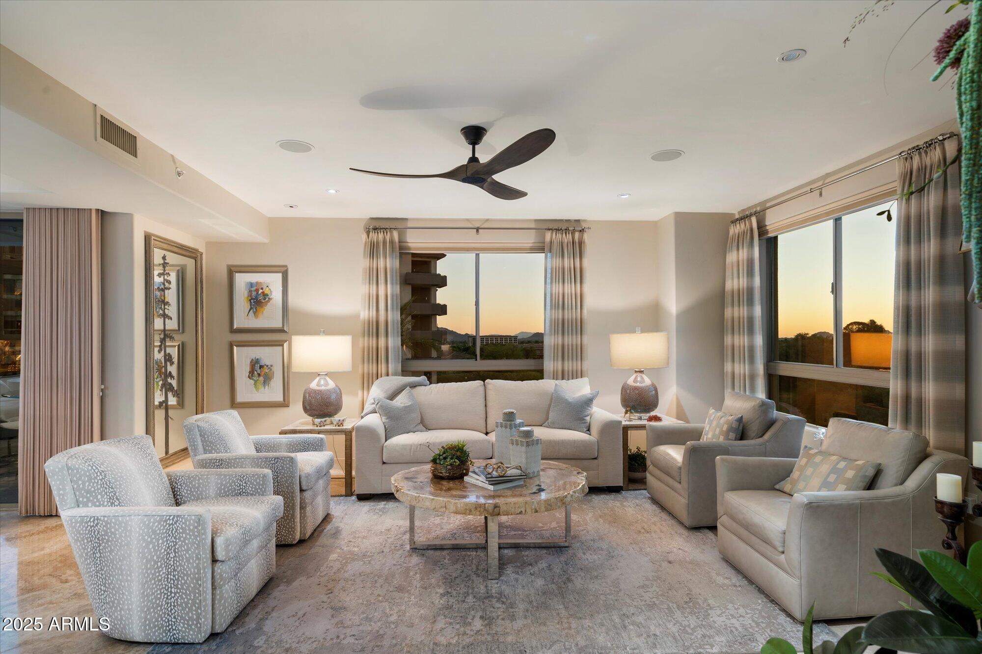 15802 N 71st Street, 501