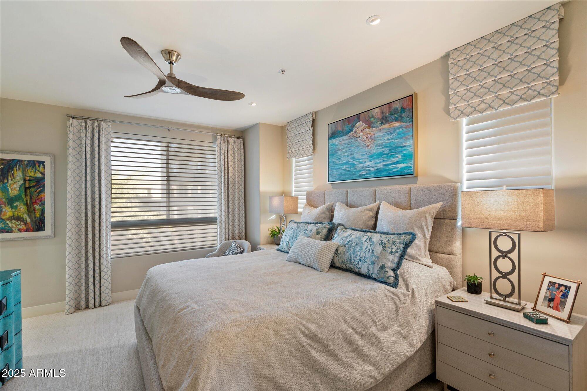 15802 N 71st Street, 501