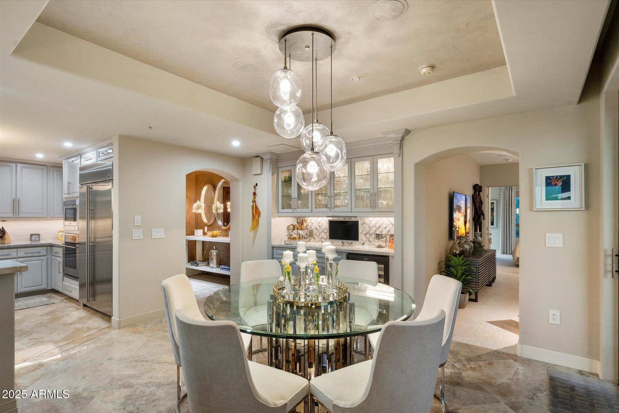 15802 N 71st Street, 501