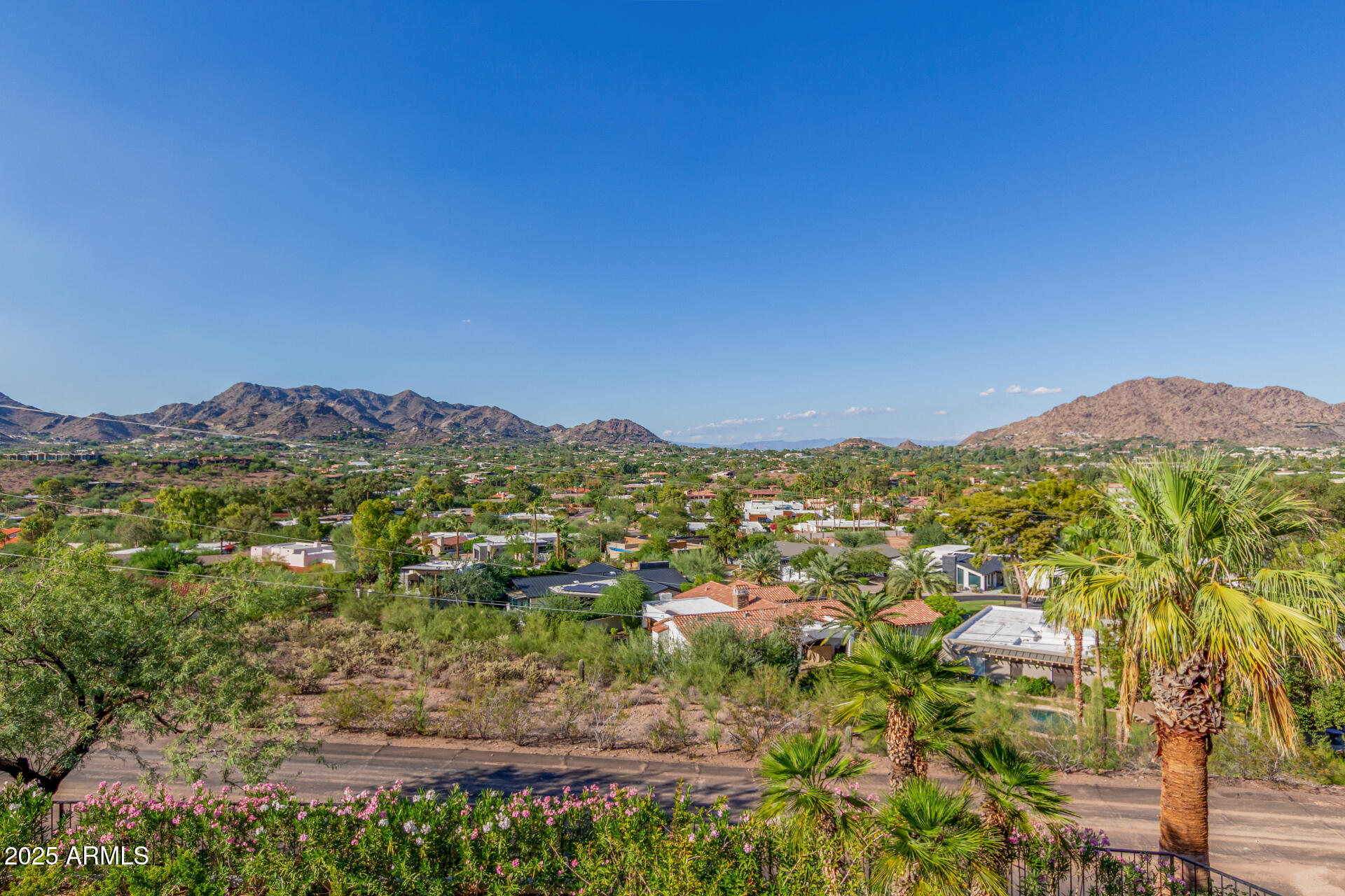 5655 N CAMELBACK CANYON Drive