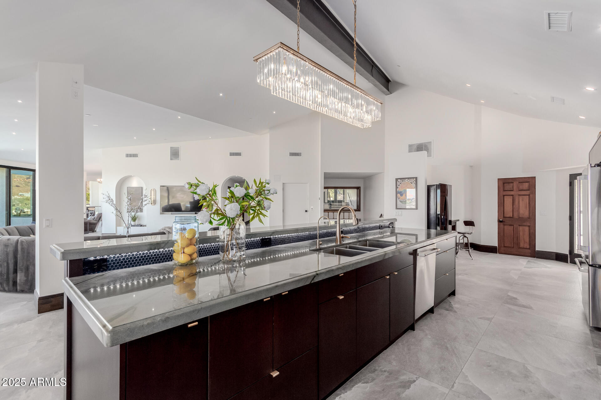 5655 N CAMELBACK CANYON Drive