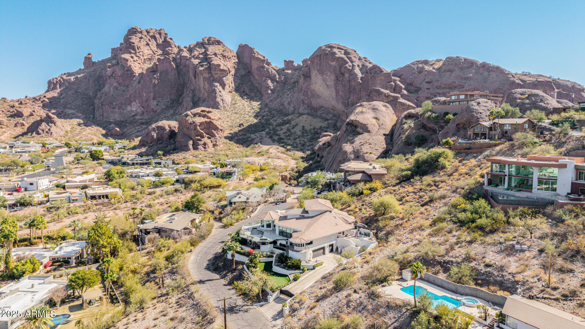 5655 N CAMELBACK CANYON Drive