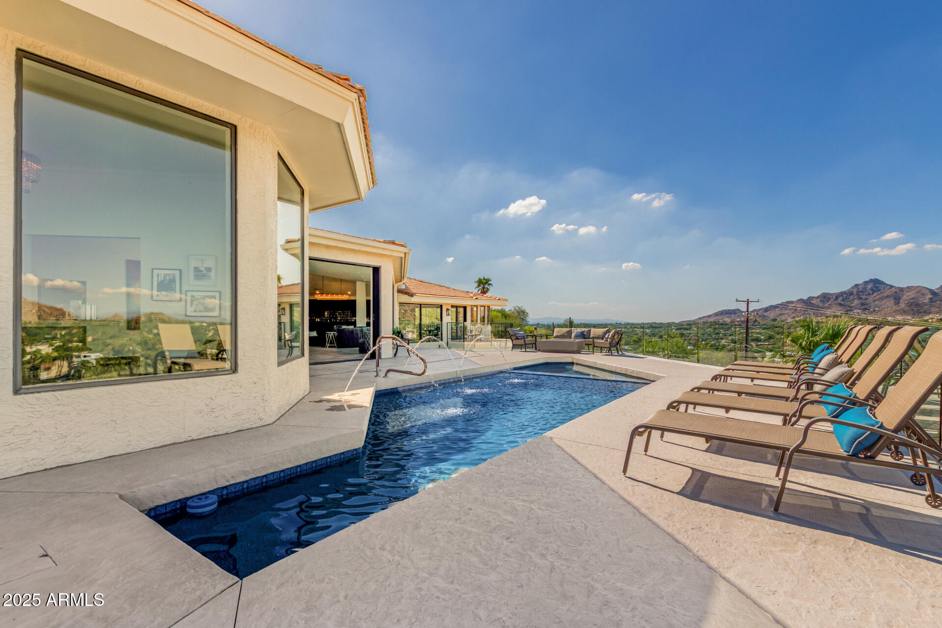 5655 N CAMELBACK CANYON Drive