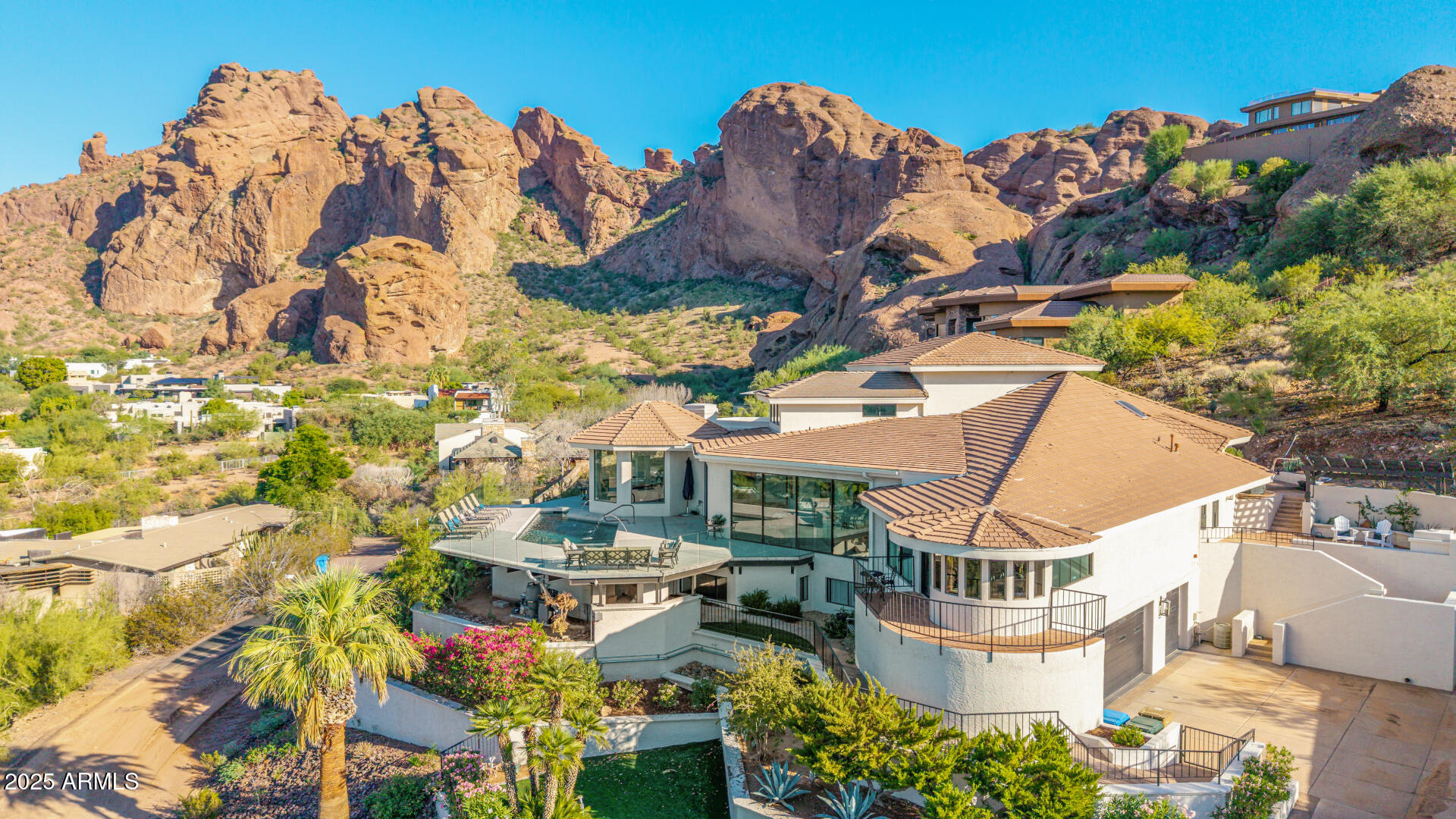 5655 N CAMELBACK CANYON Drive