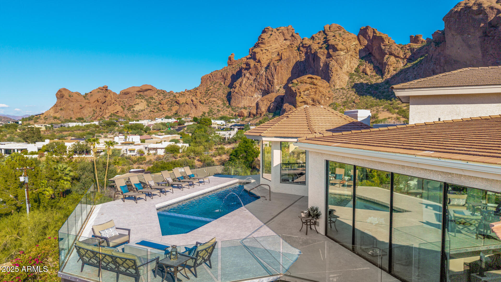 5655 N CAMELBACK CANYON Drive