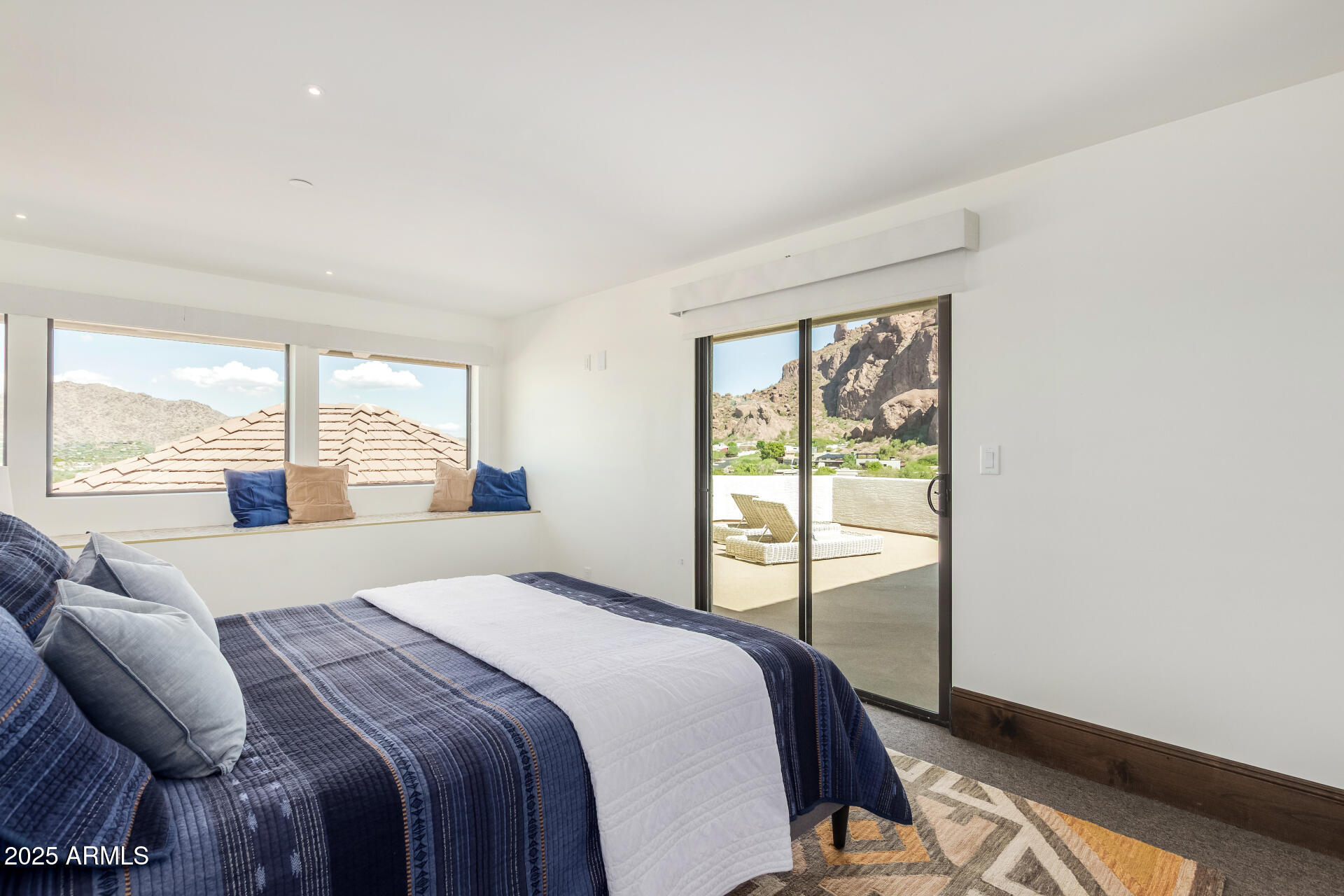 5655 N CAMELBACK CANYON Drive