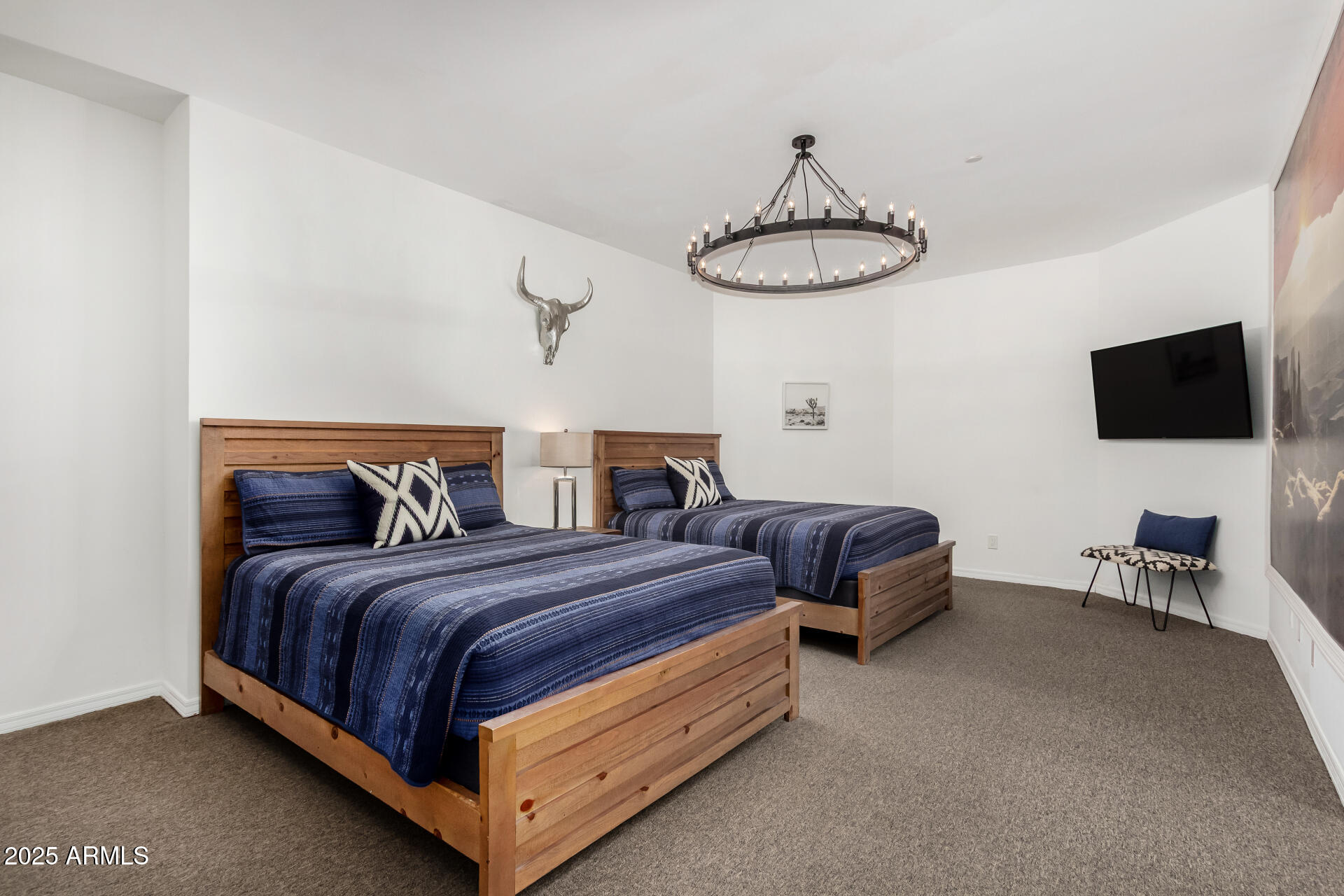 5655 N CAMELBACK CANYON Drive