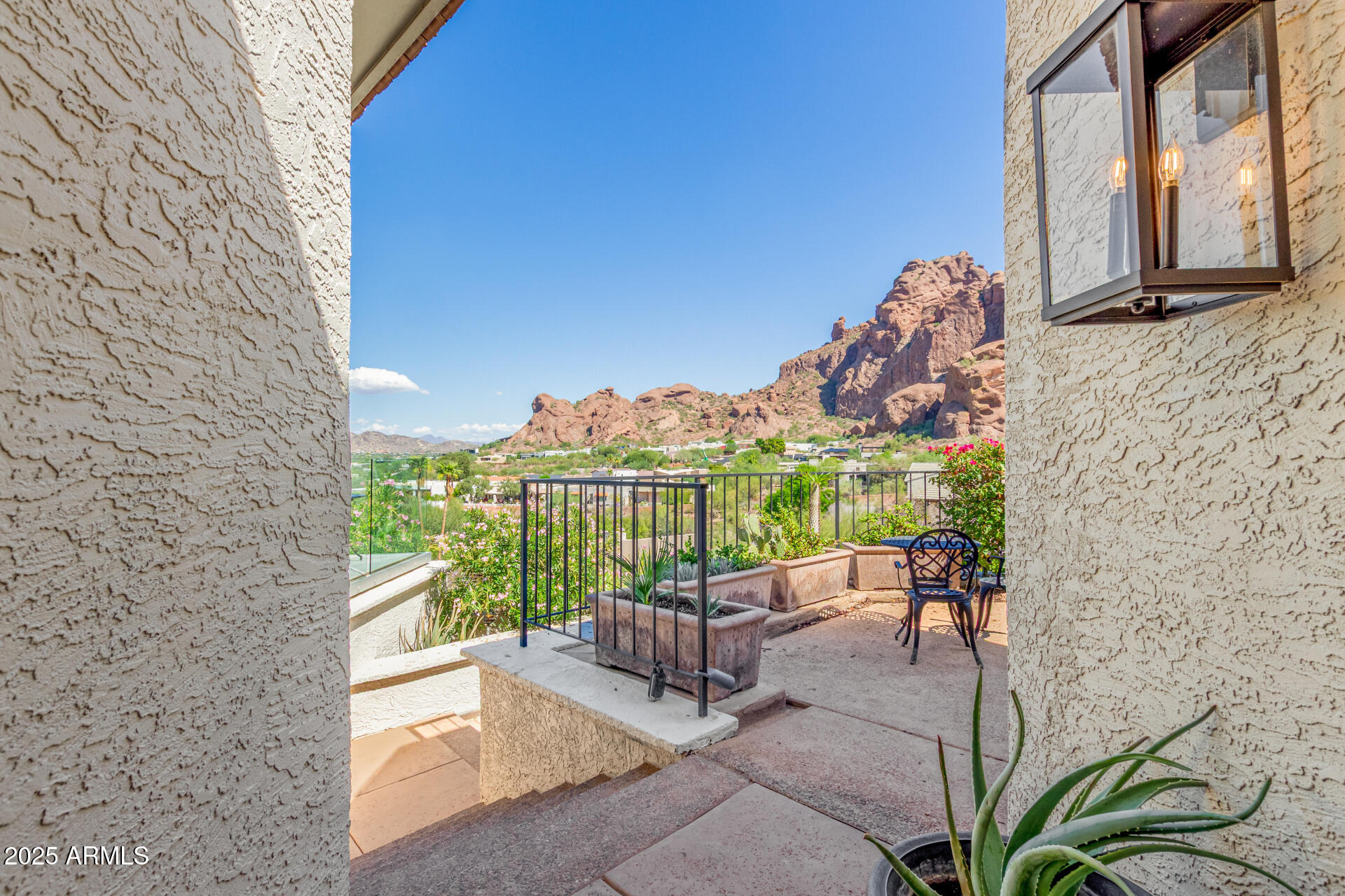 5655 N CAMELBACK CANYON Drive