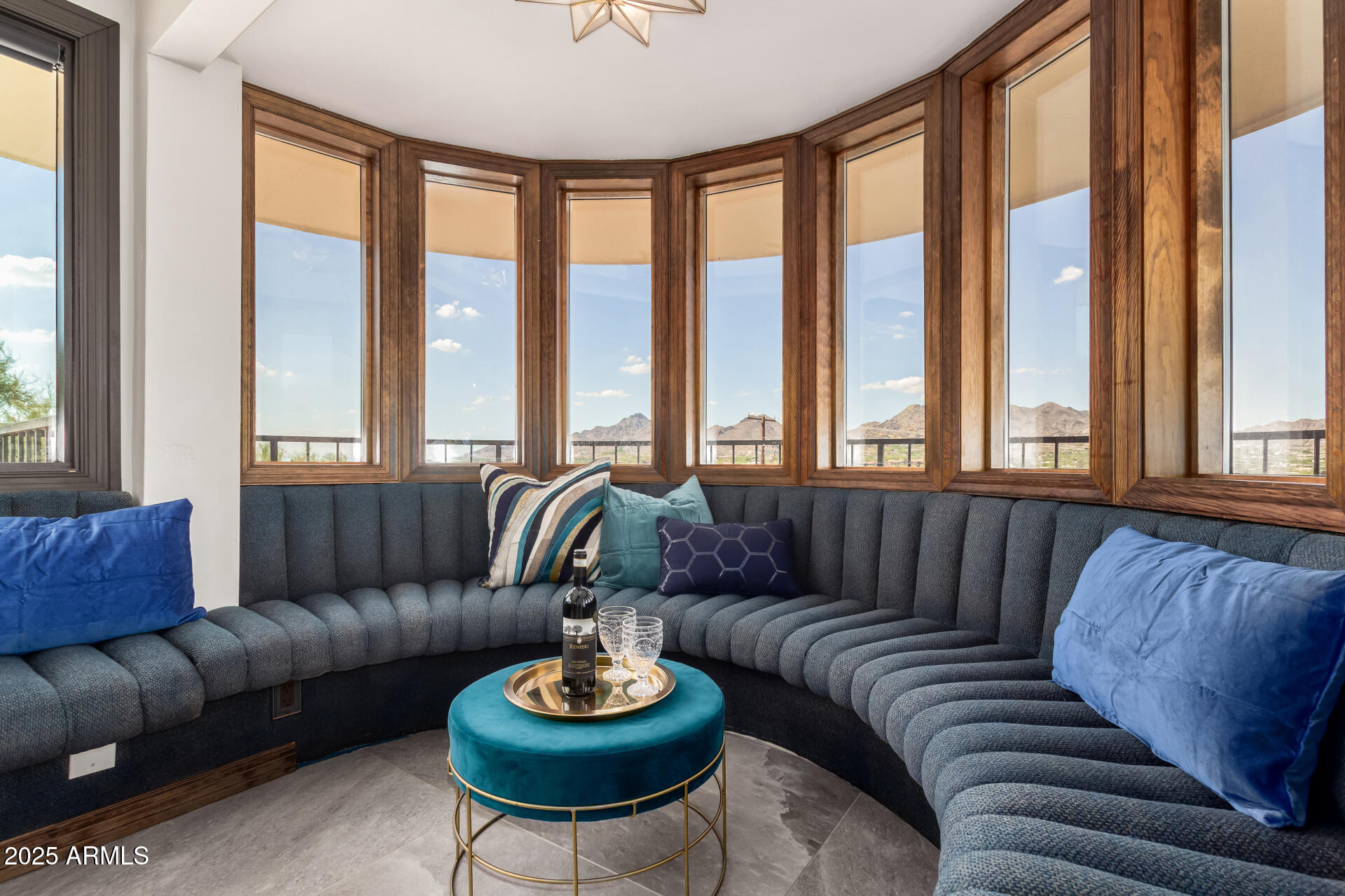 5655 N CAMELBACK CANYON Drive