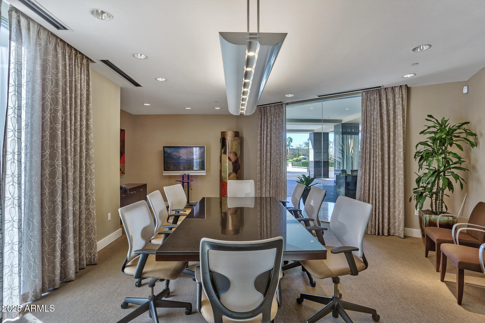 2211 E 2211 E CAMELBACK RD Road E, 506