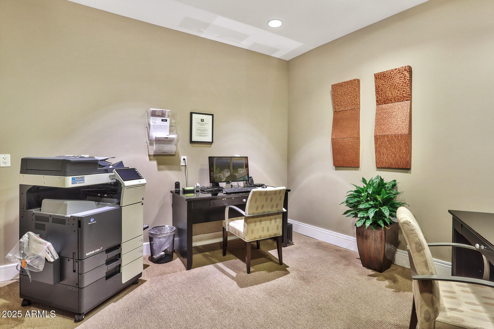 2211 E 2211 E CAMELBACK RD Road E, 506