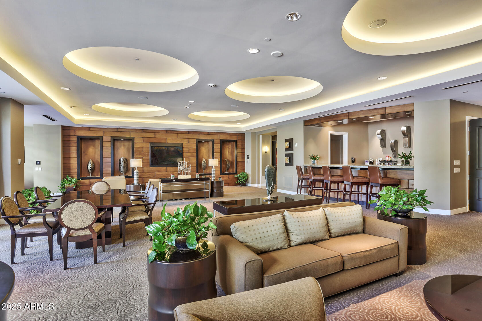 2211 E 2211 E CAMELBACK RD Road E, 506